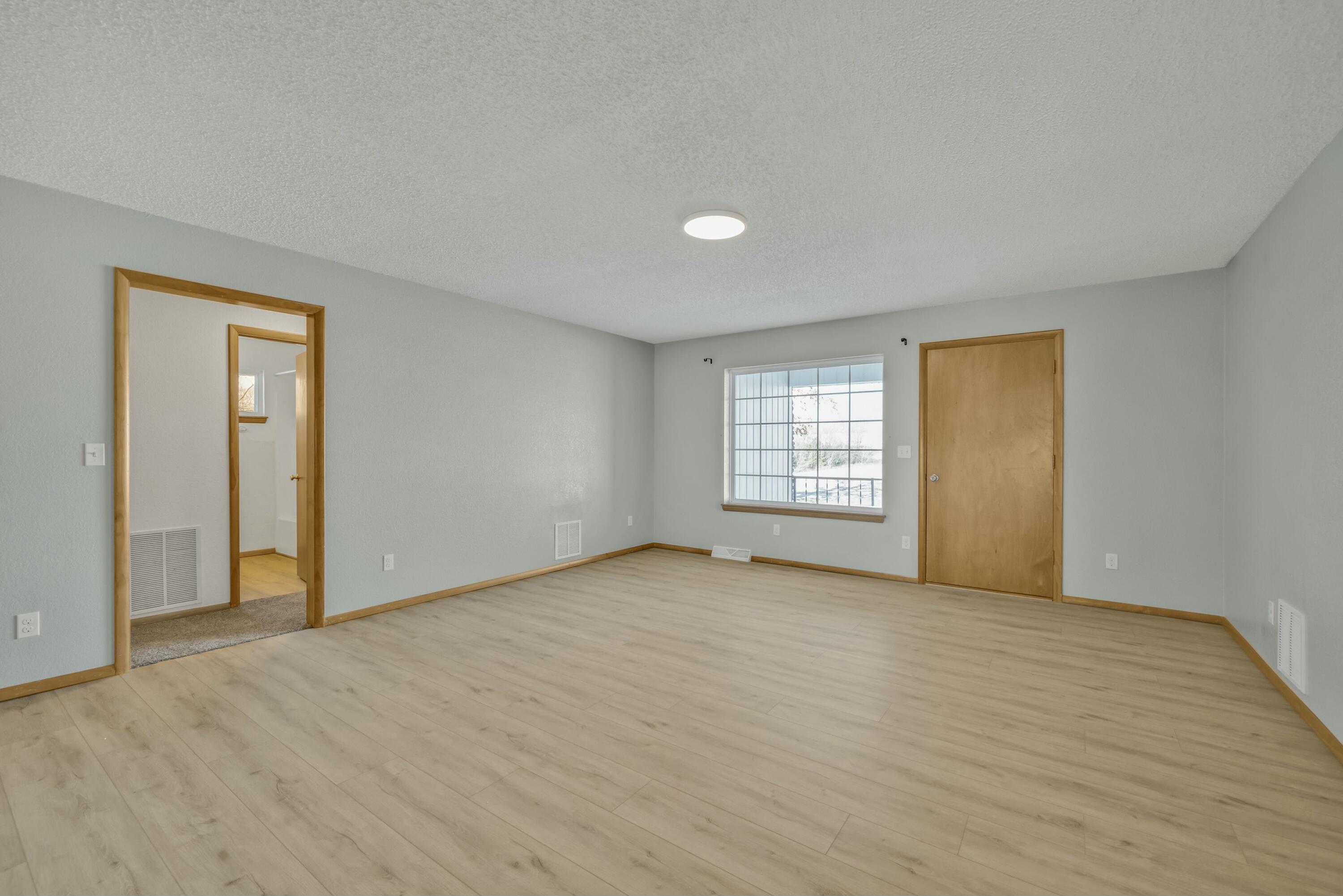 1871 Industrial Drive Property Photo 11