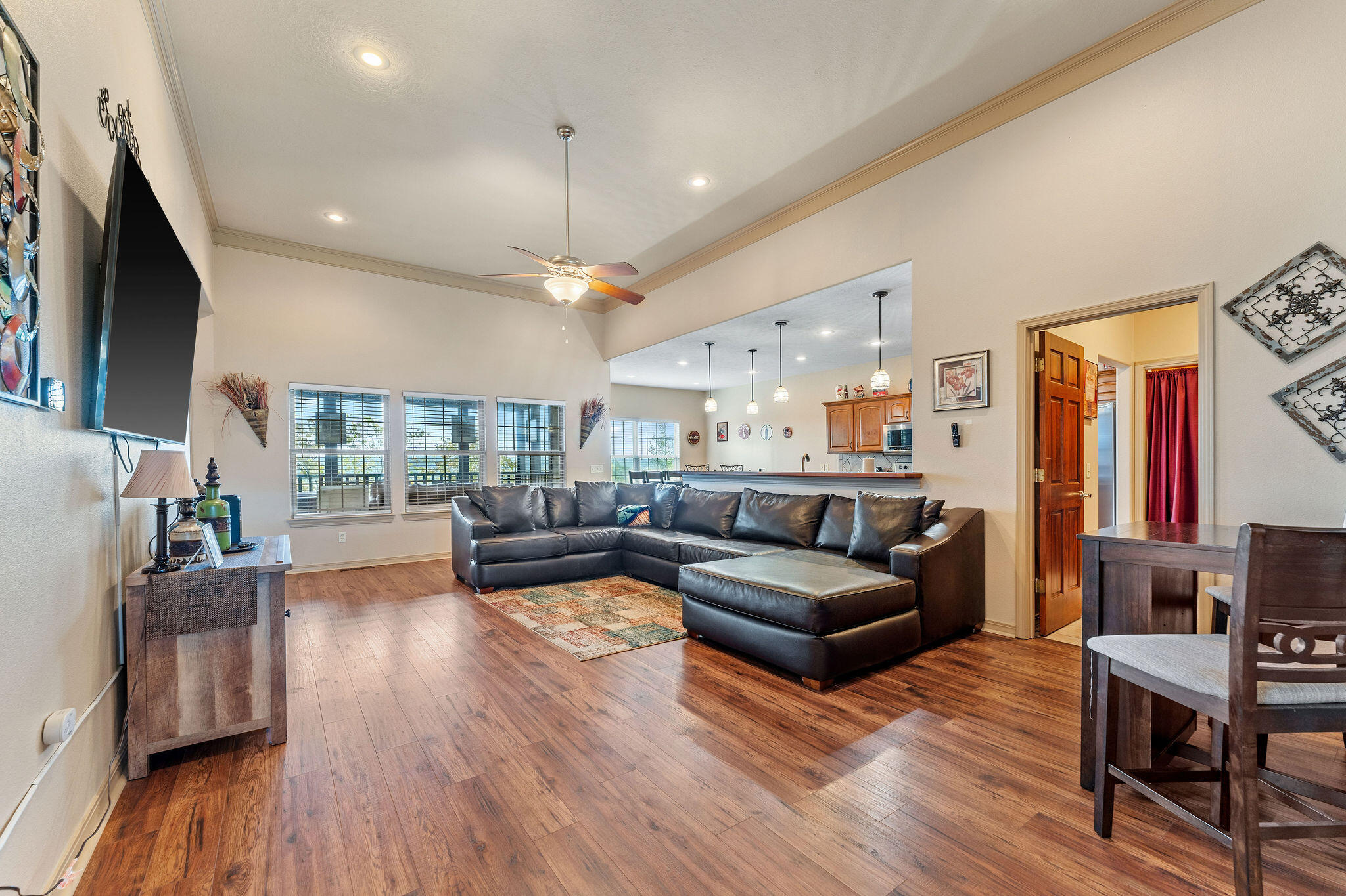 15 Fade Lane Property Photo 8
