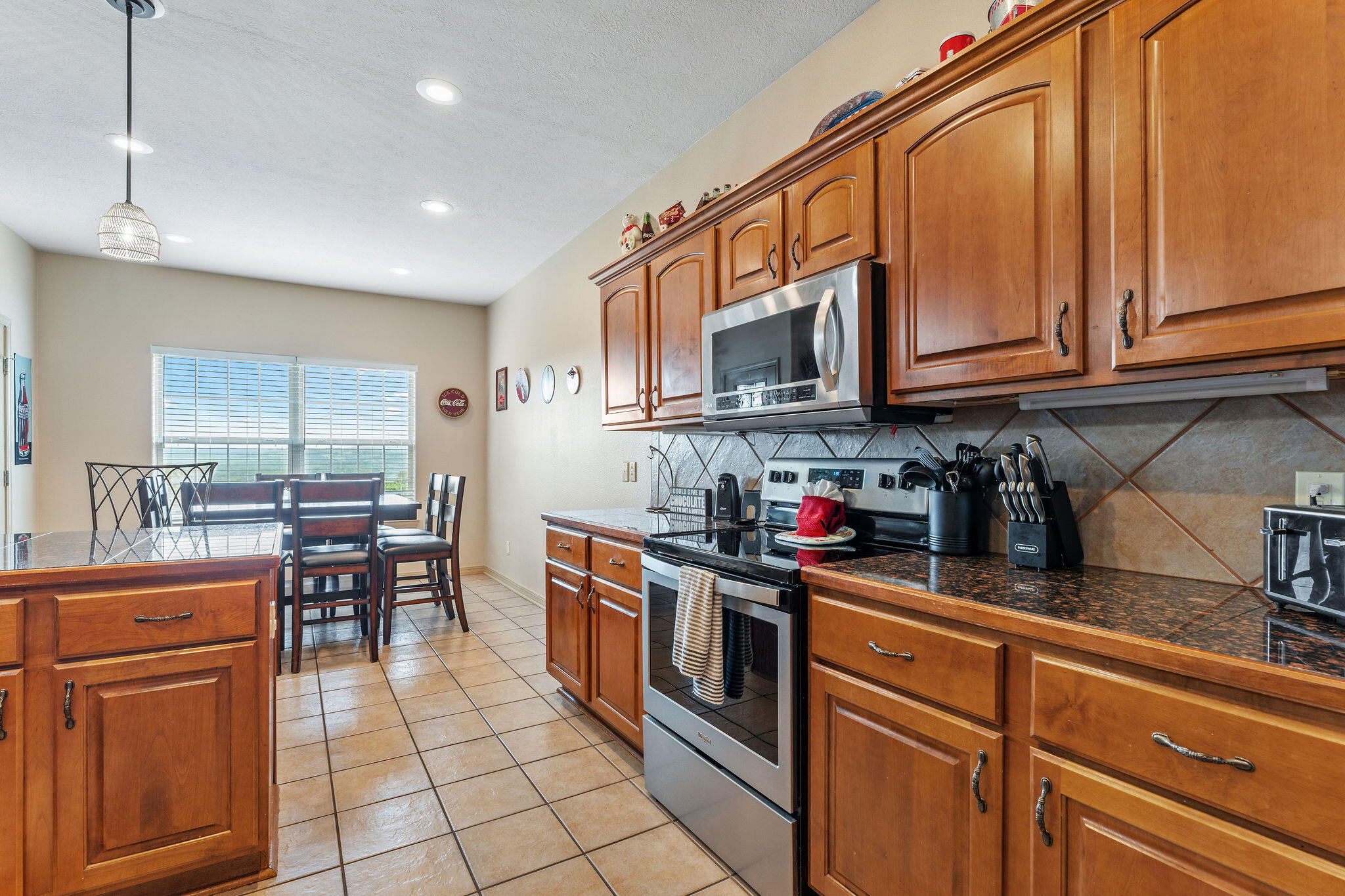 15 Fade Lane Property Photo 18
