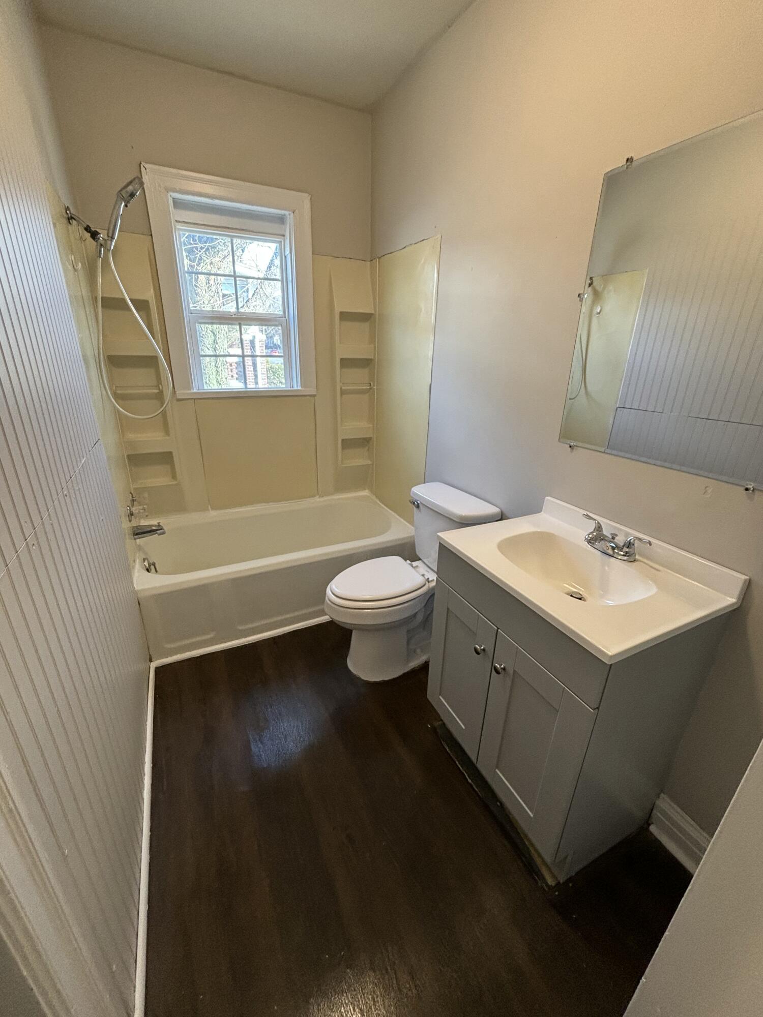 1202 North Grant Avenue Property Photo 7