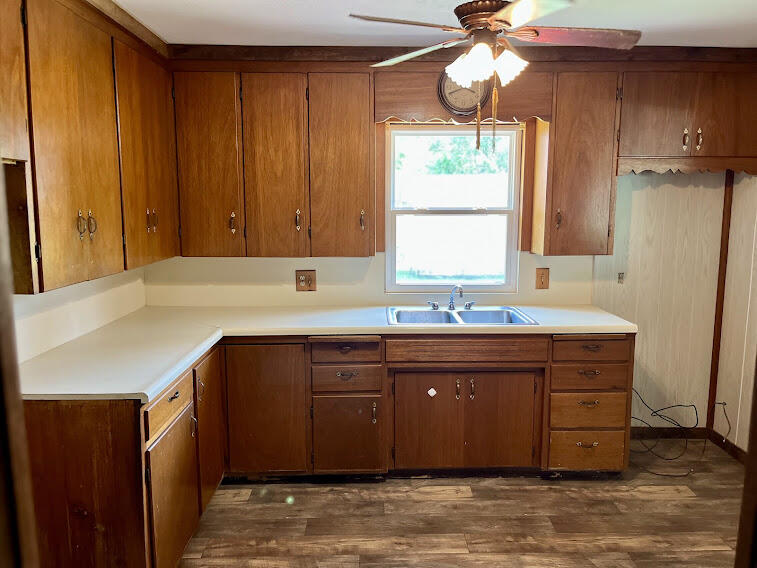 101 Brite Circle Drive Property Photo 9