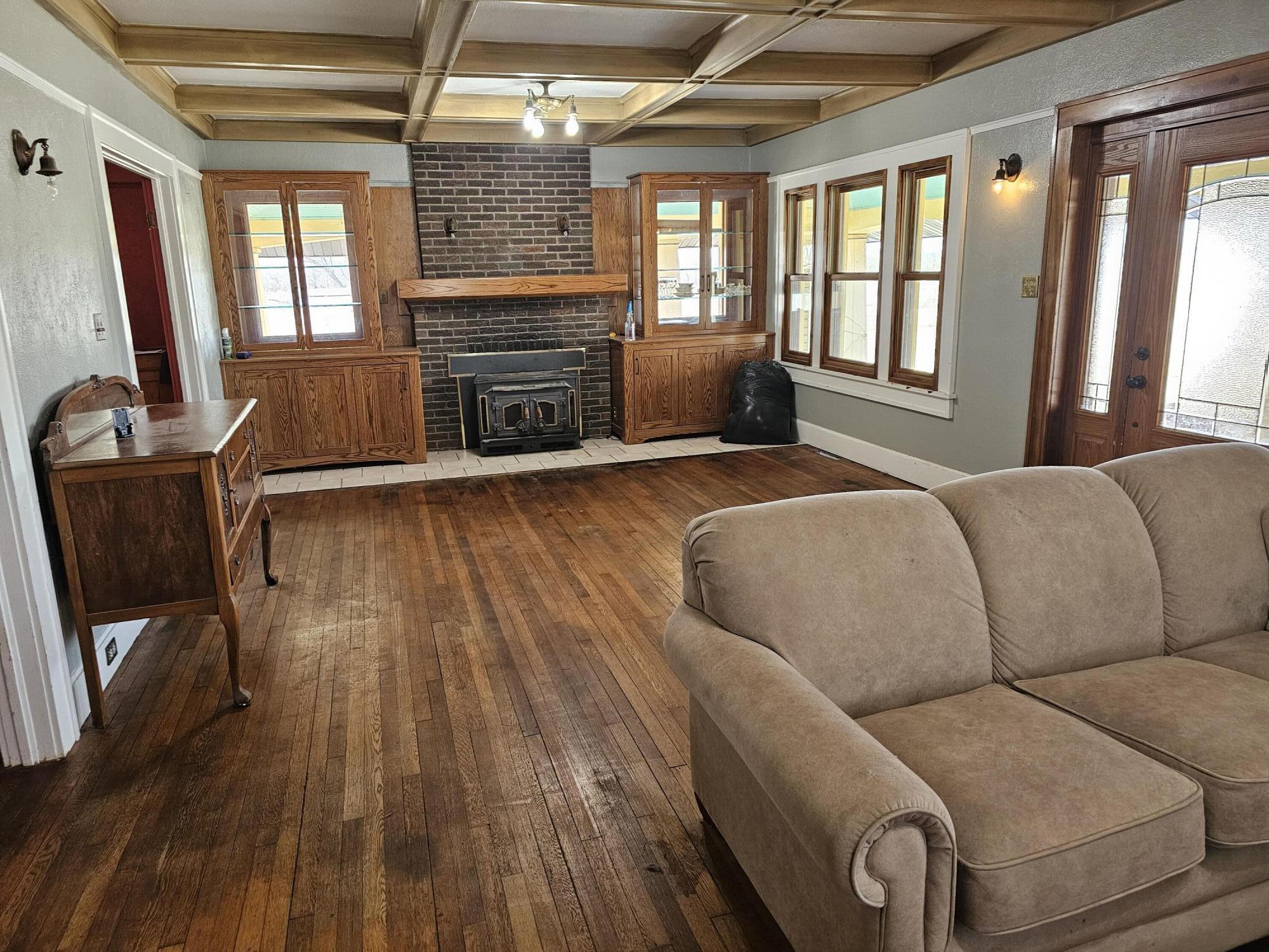 1904 Barnett Road Property Photo 10