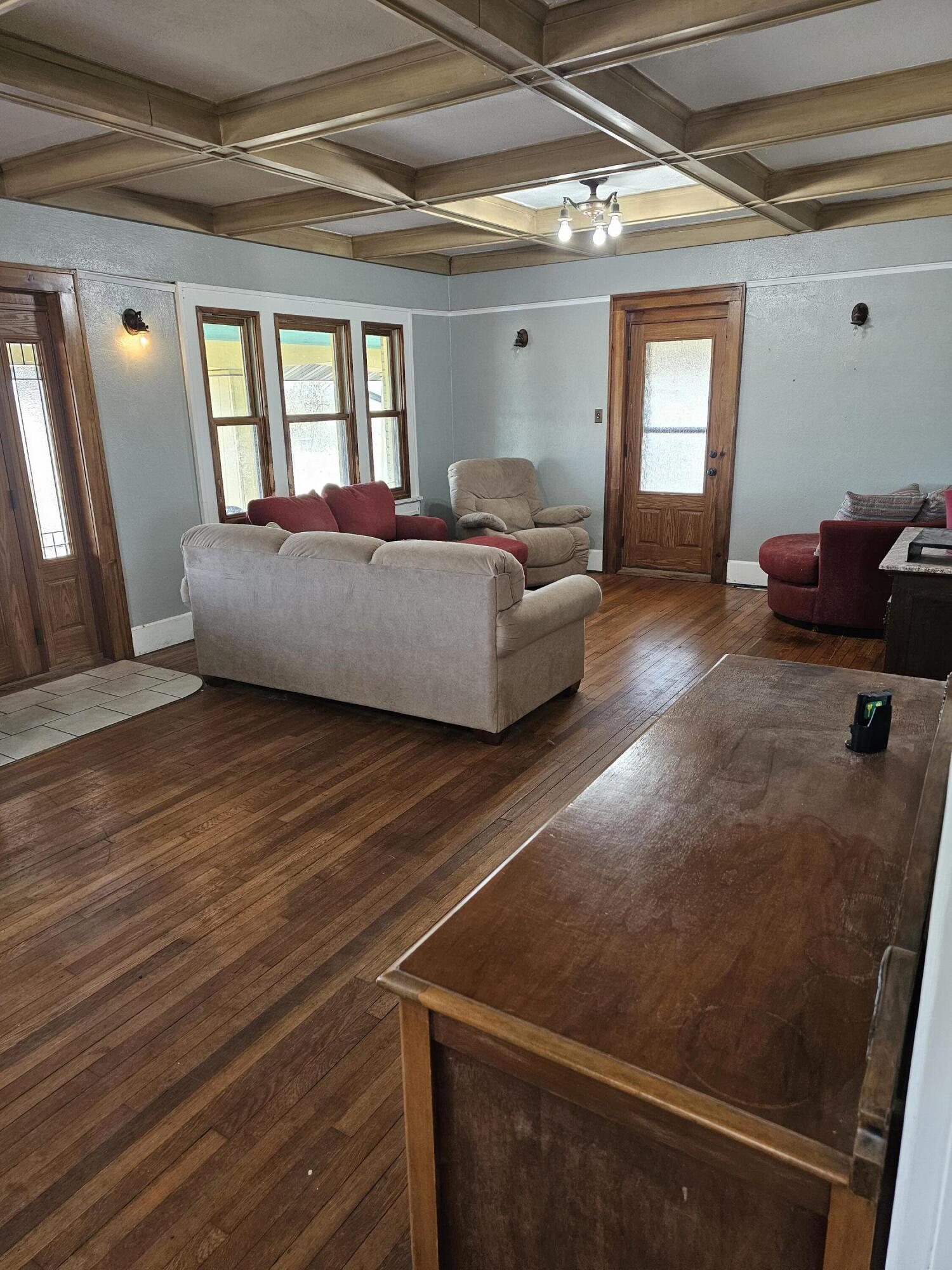 1904 Barnett Road Property Photo 11