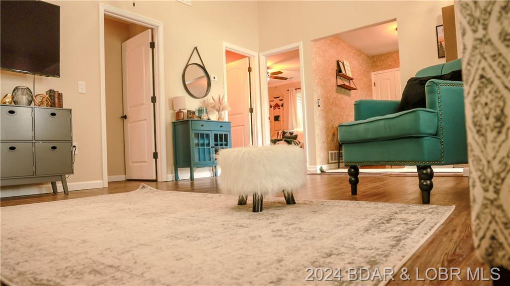 24794 Leona Lane Property Photo 9