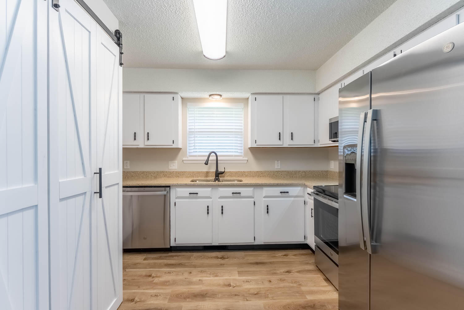 1610 Good Hard Drive Property Photo 10