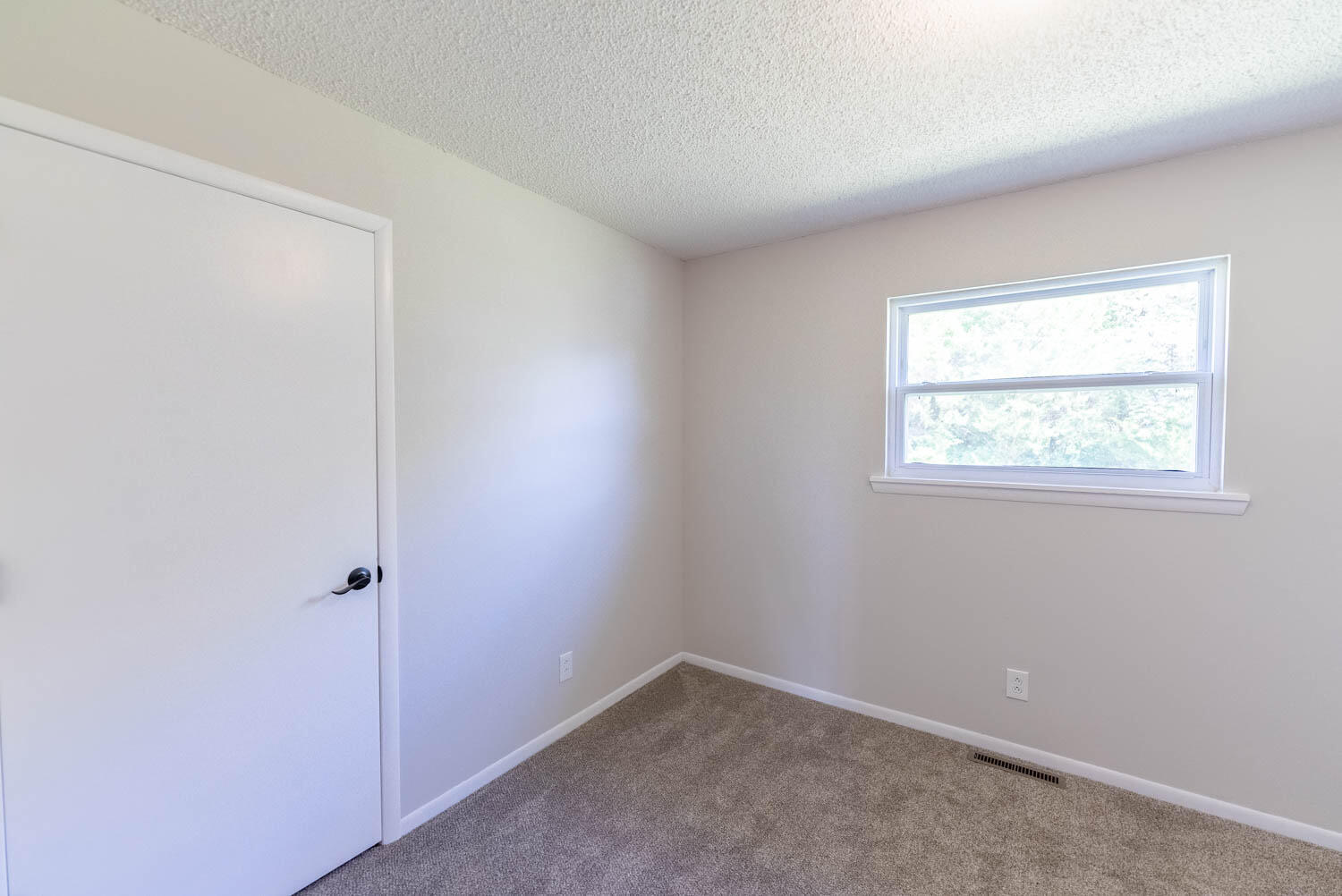1610 Good Hard Drive Property Photo 21