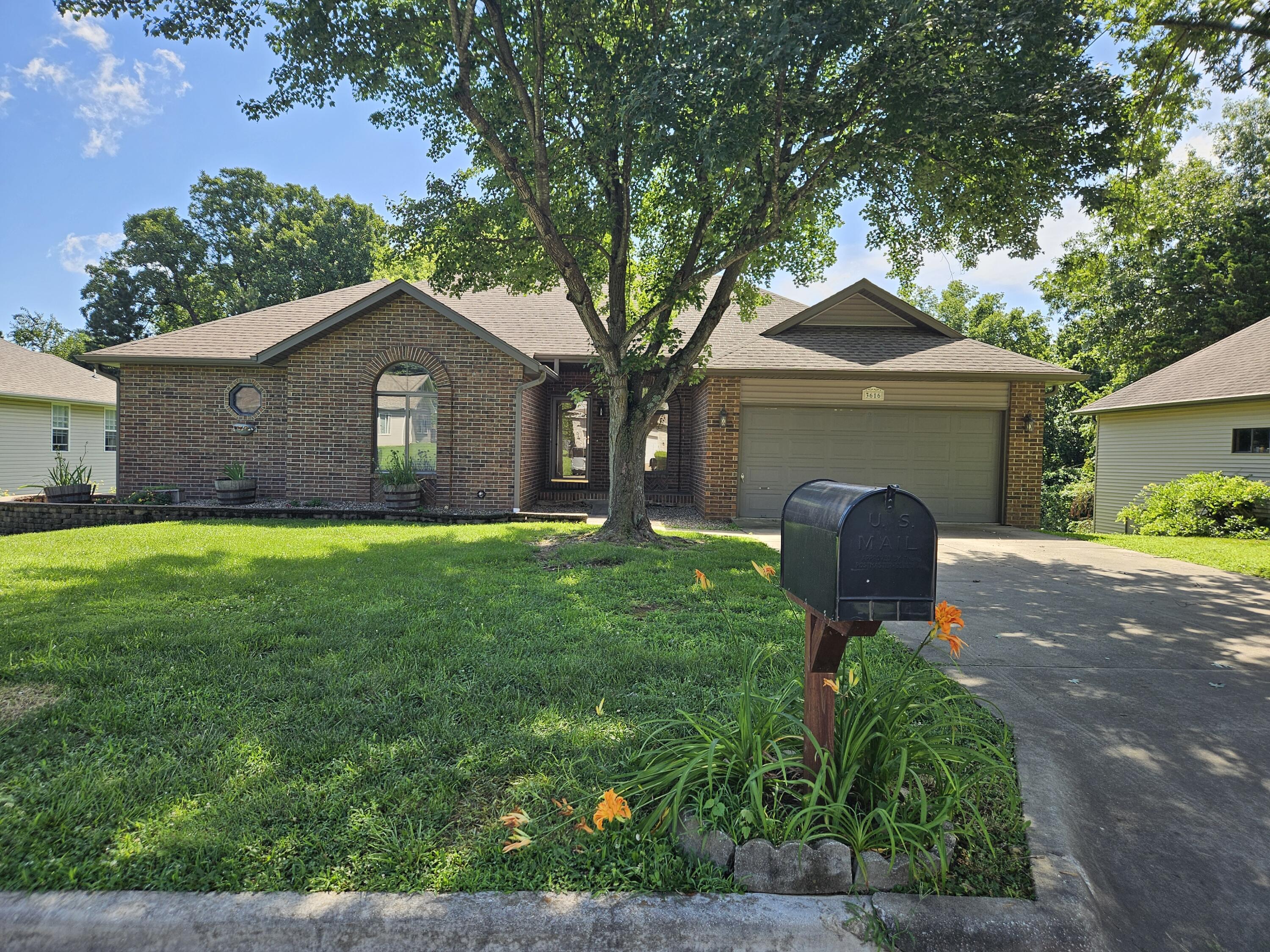 3616 North Temple Avenue Property Photo 1