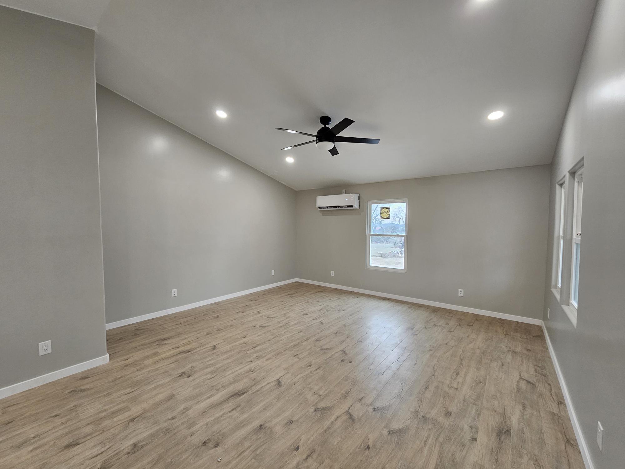 137 South Whited Street Property Photo 12