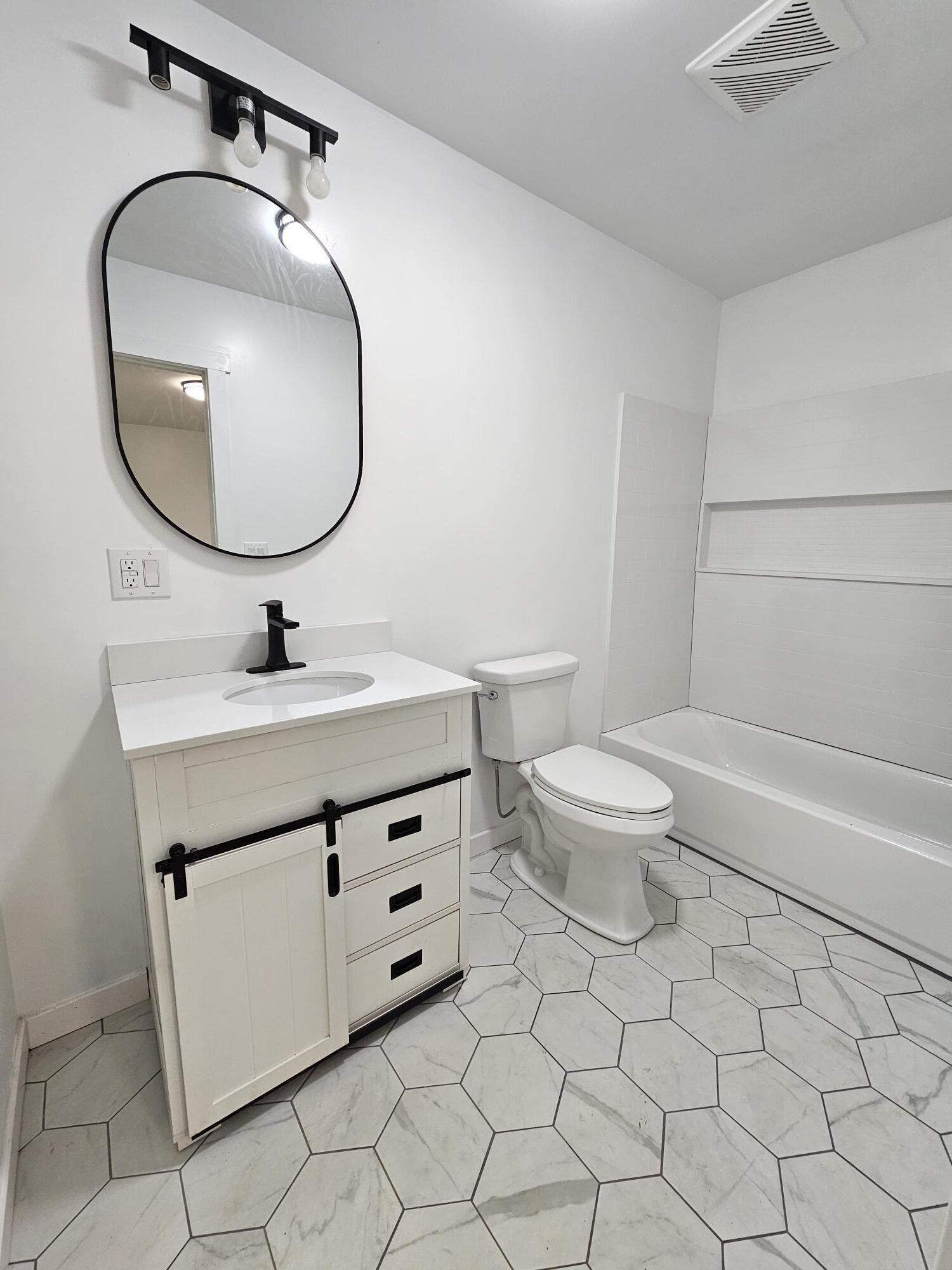 137 South Whited Street Property Photo 19