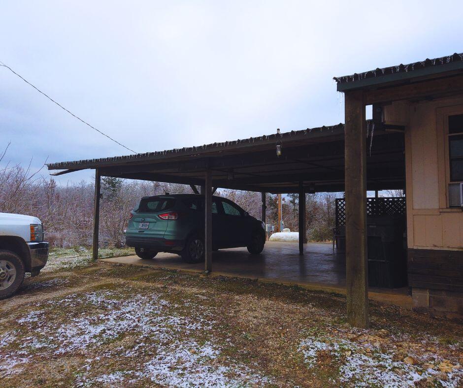 11302 County Road 456 Property Photo 6