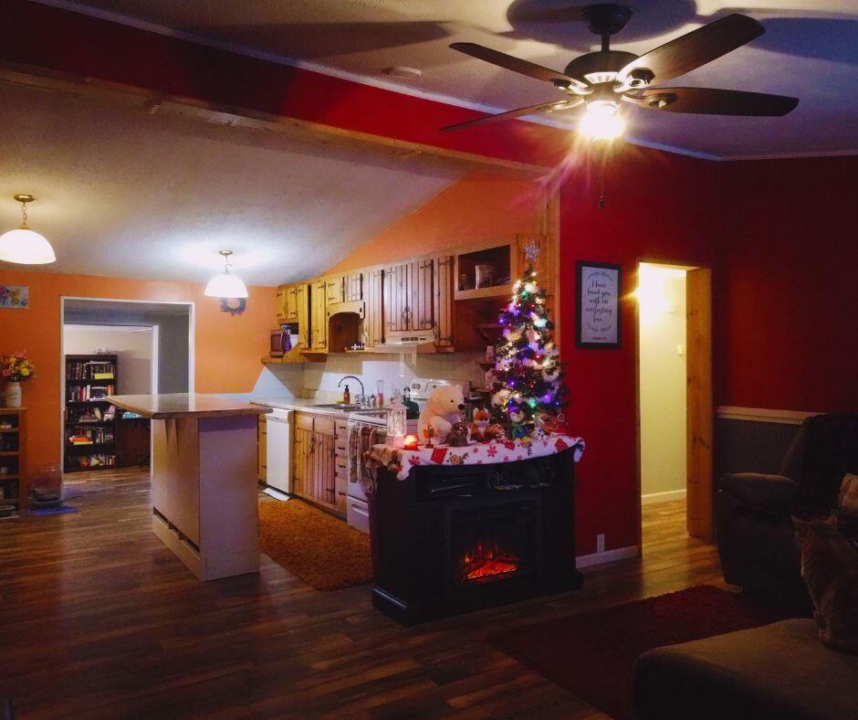 11302 County Road 456 Property Photo 8