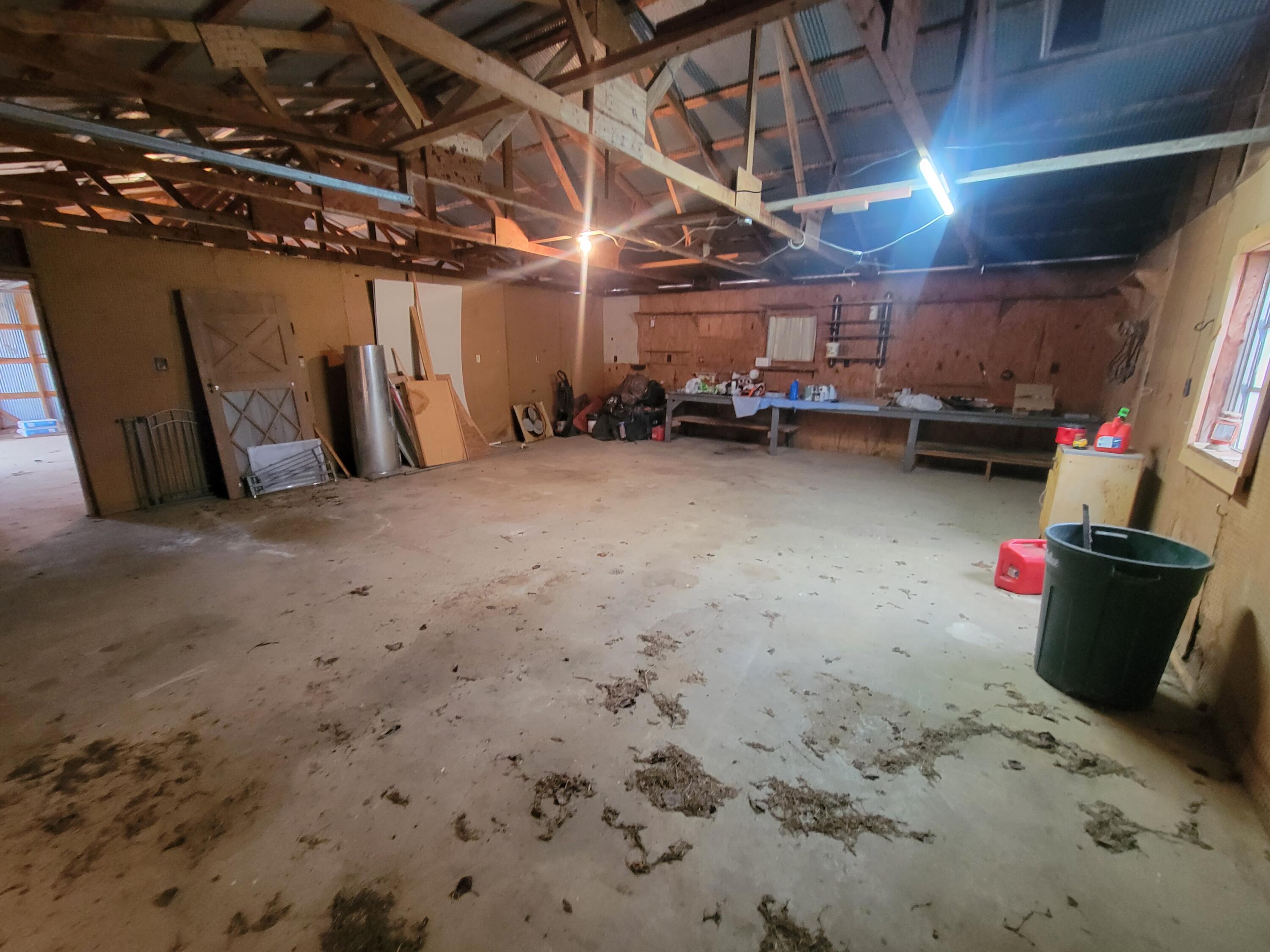 11302 County Road 456 Property Photo 29