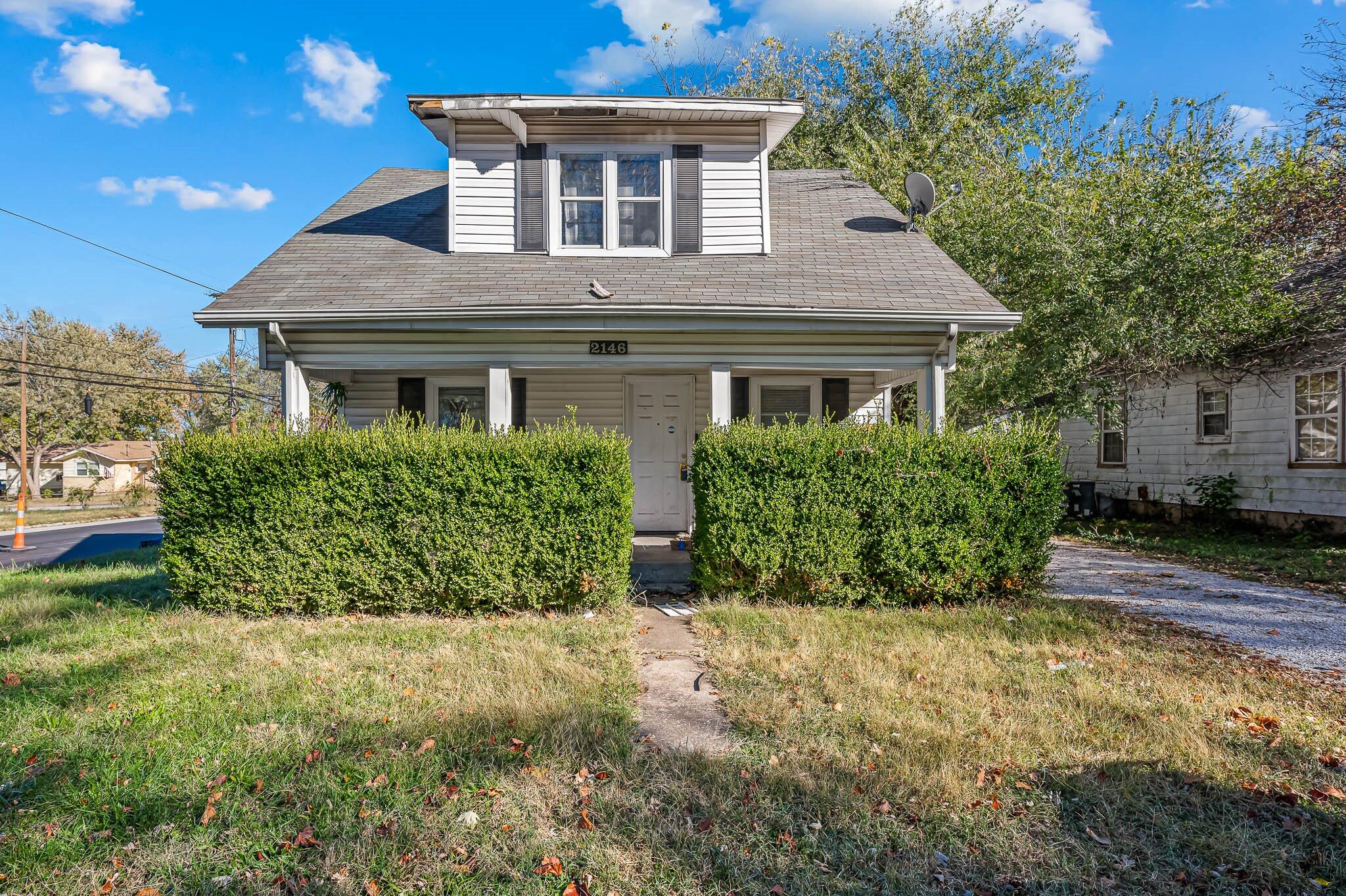 2146 North Roosevelt Avenue Property Photo