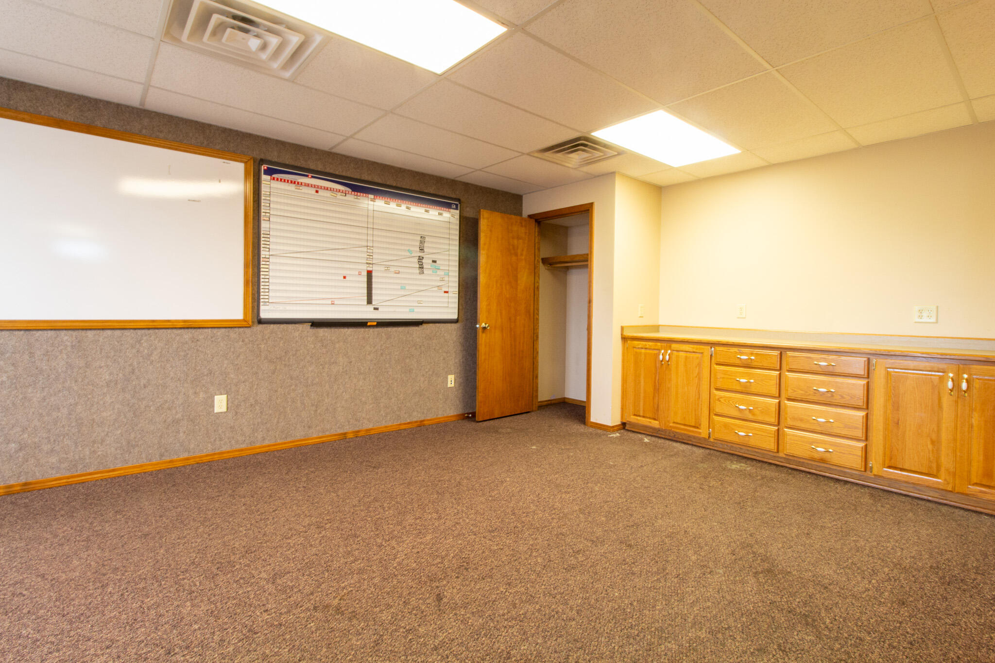 284 Redbud Street Property Photo 29