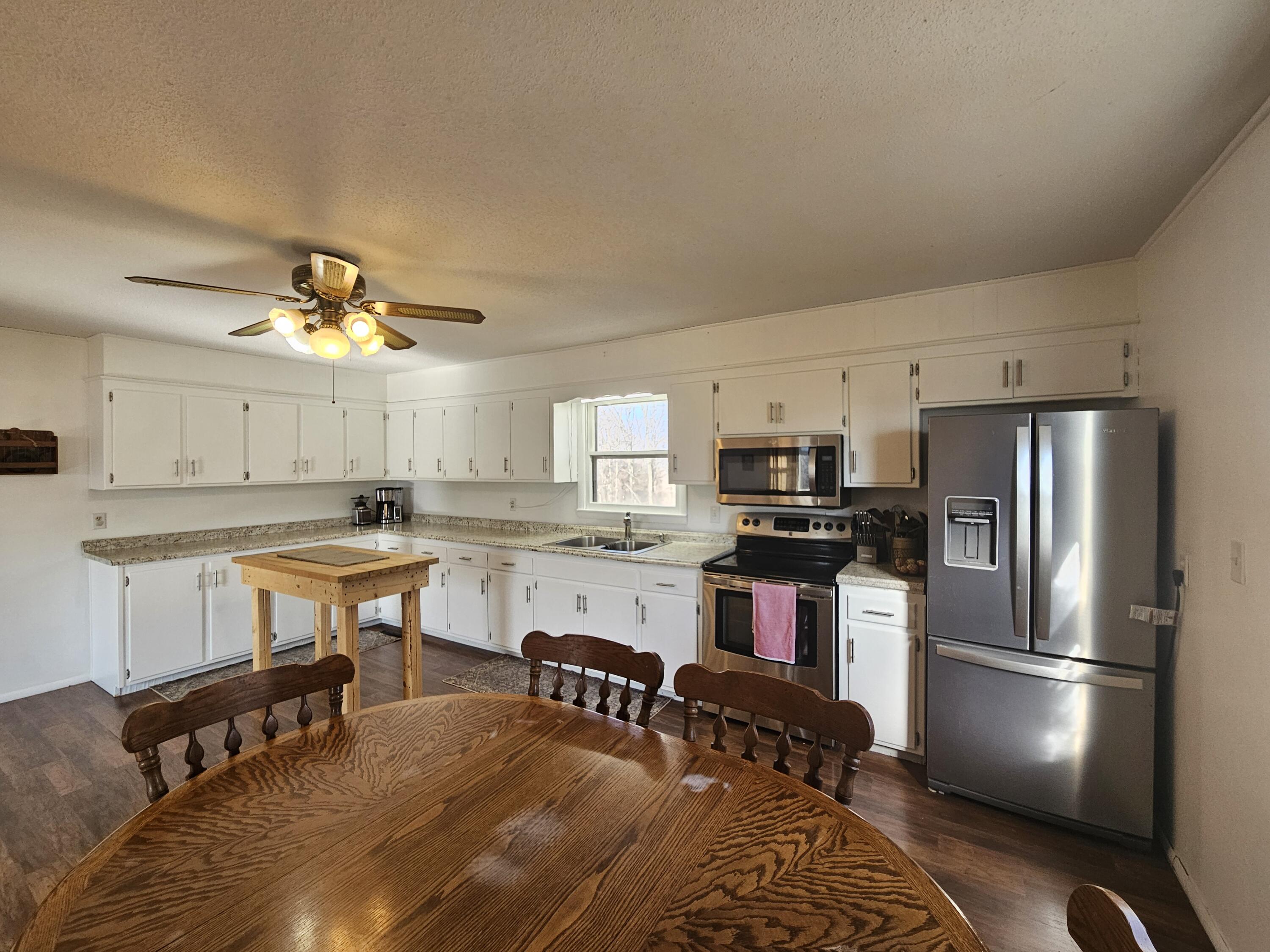 21525 State Highway P Property Photo 12