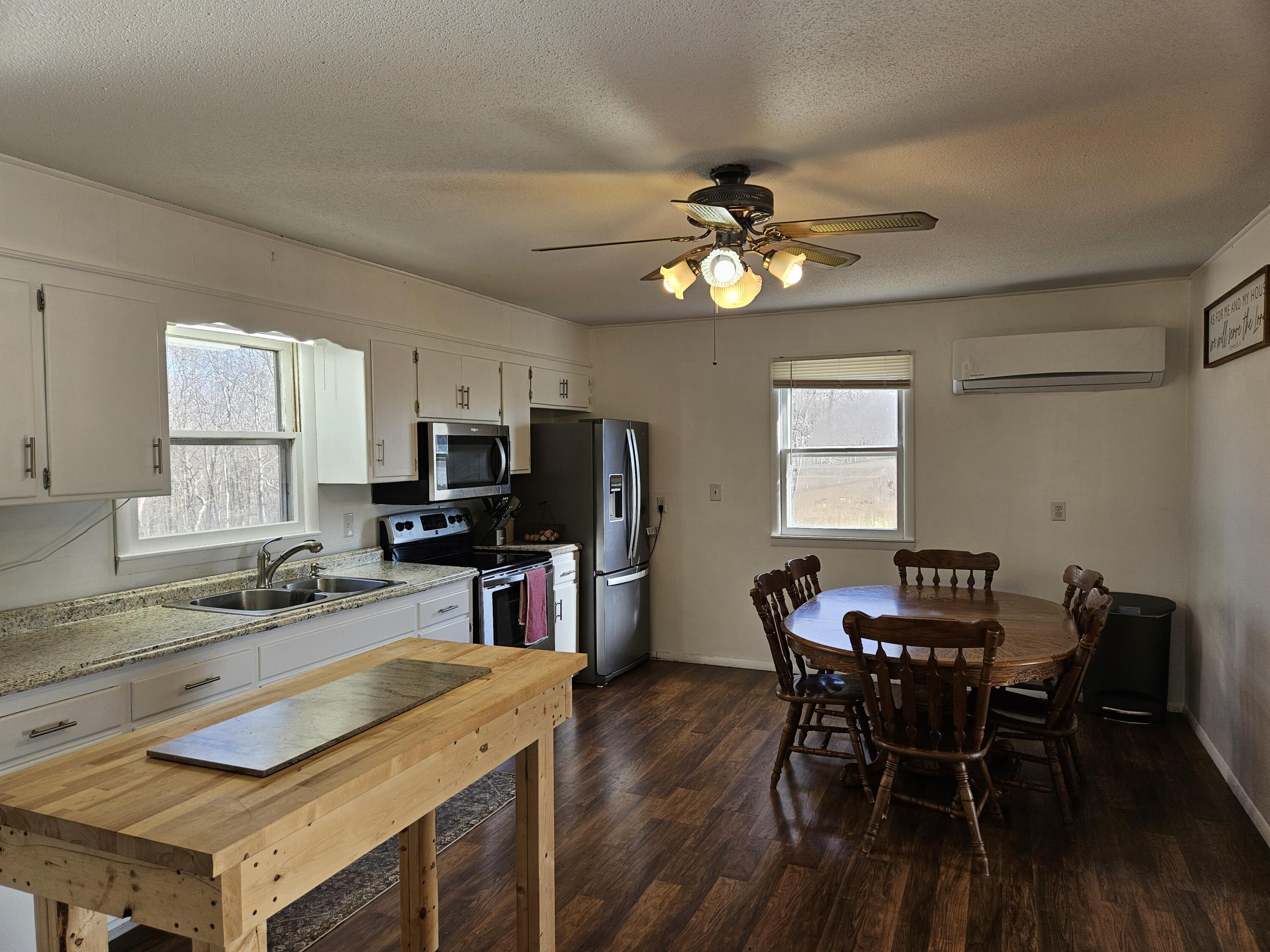 21525 State Highway P Property Photo 13