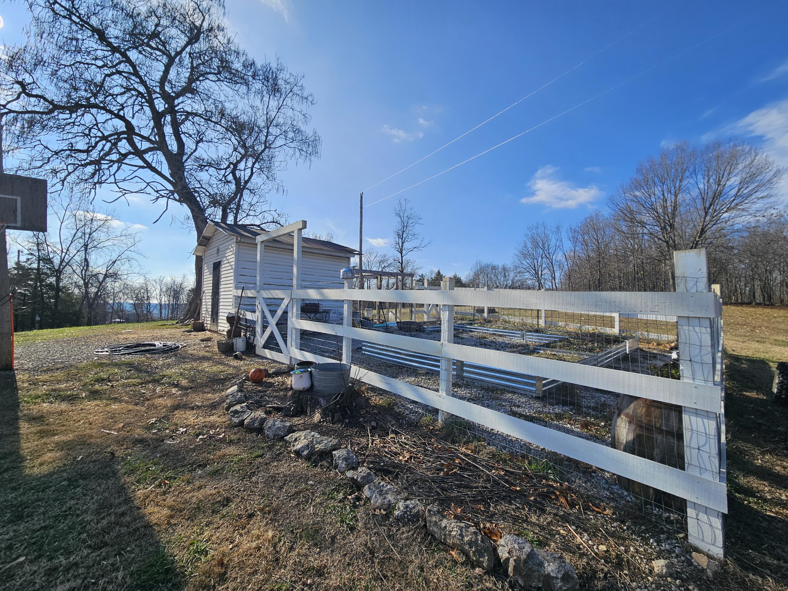 21525 State Highway P Property Photo 22