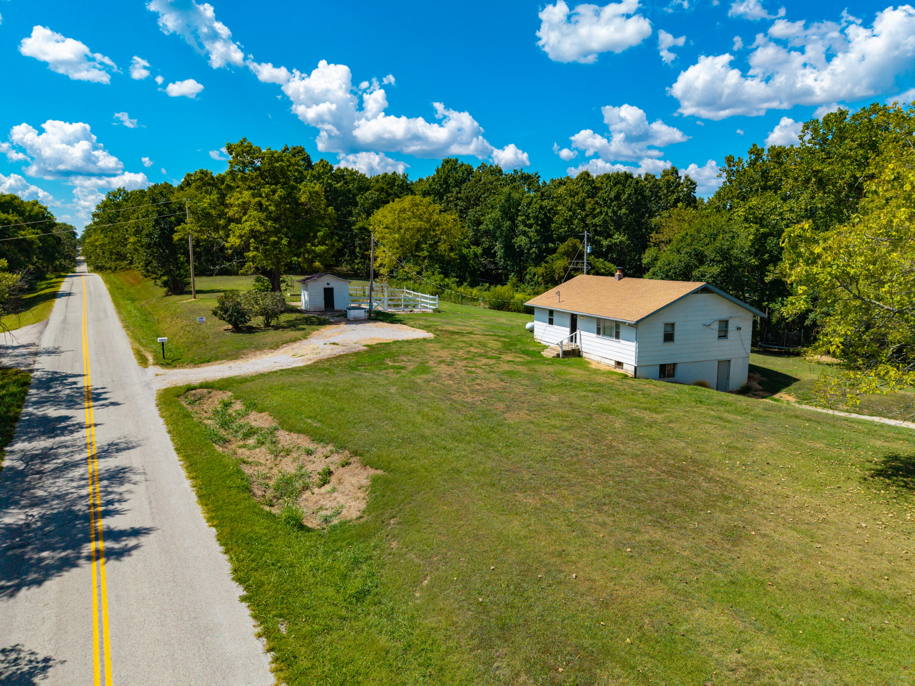 21525 State Highway P Property Photo 28