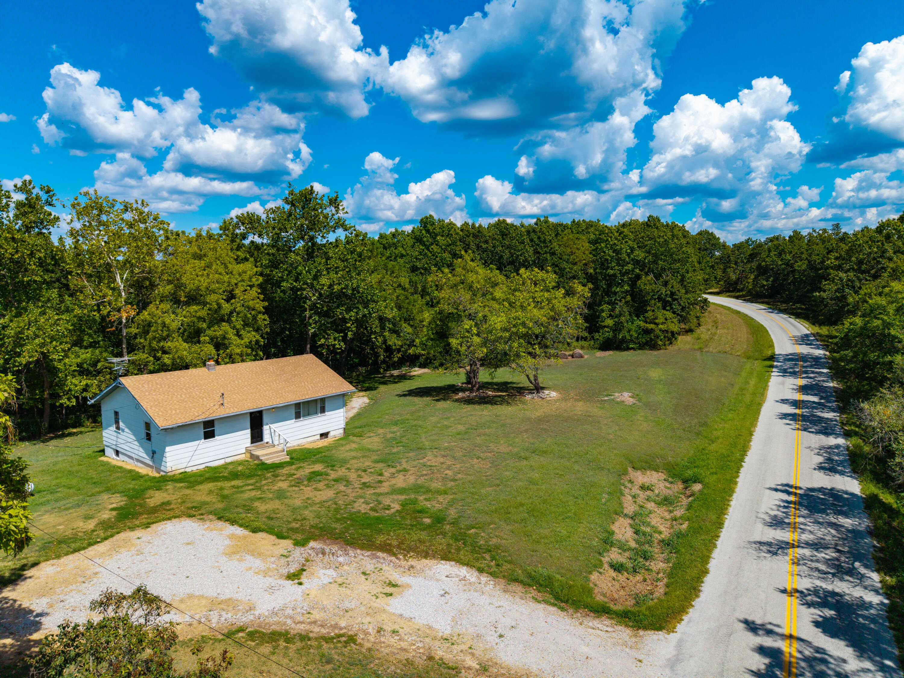 21525 State Highway P Property Photo 29