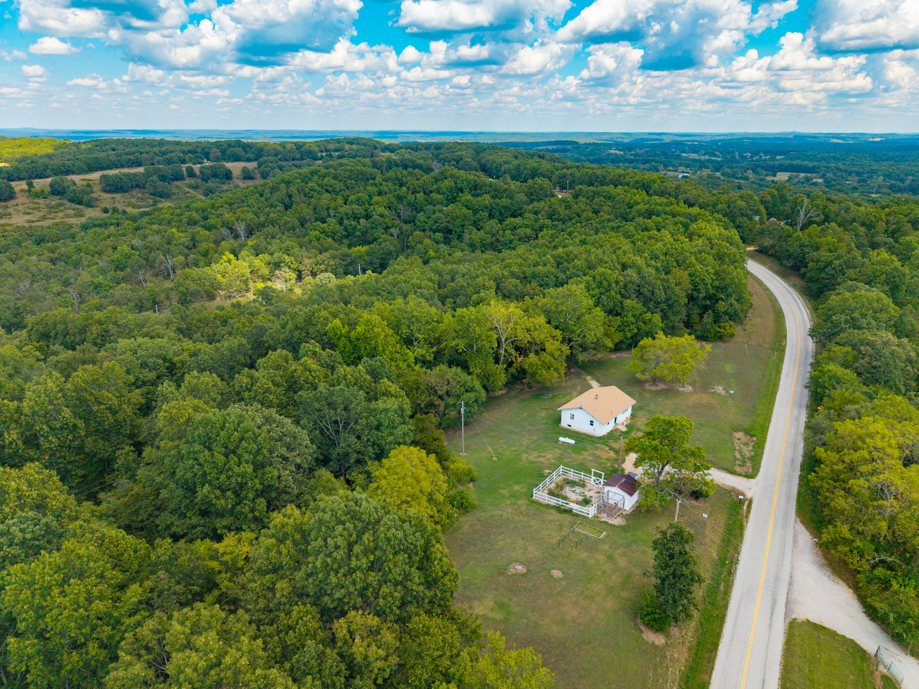 21525 State Highway P Property Photo 33