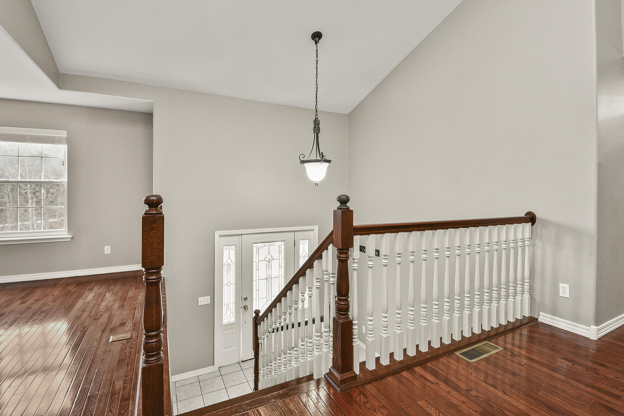 180 Hideaway Street Property Photo 4
