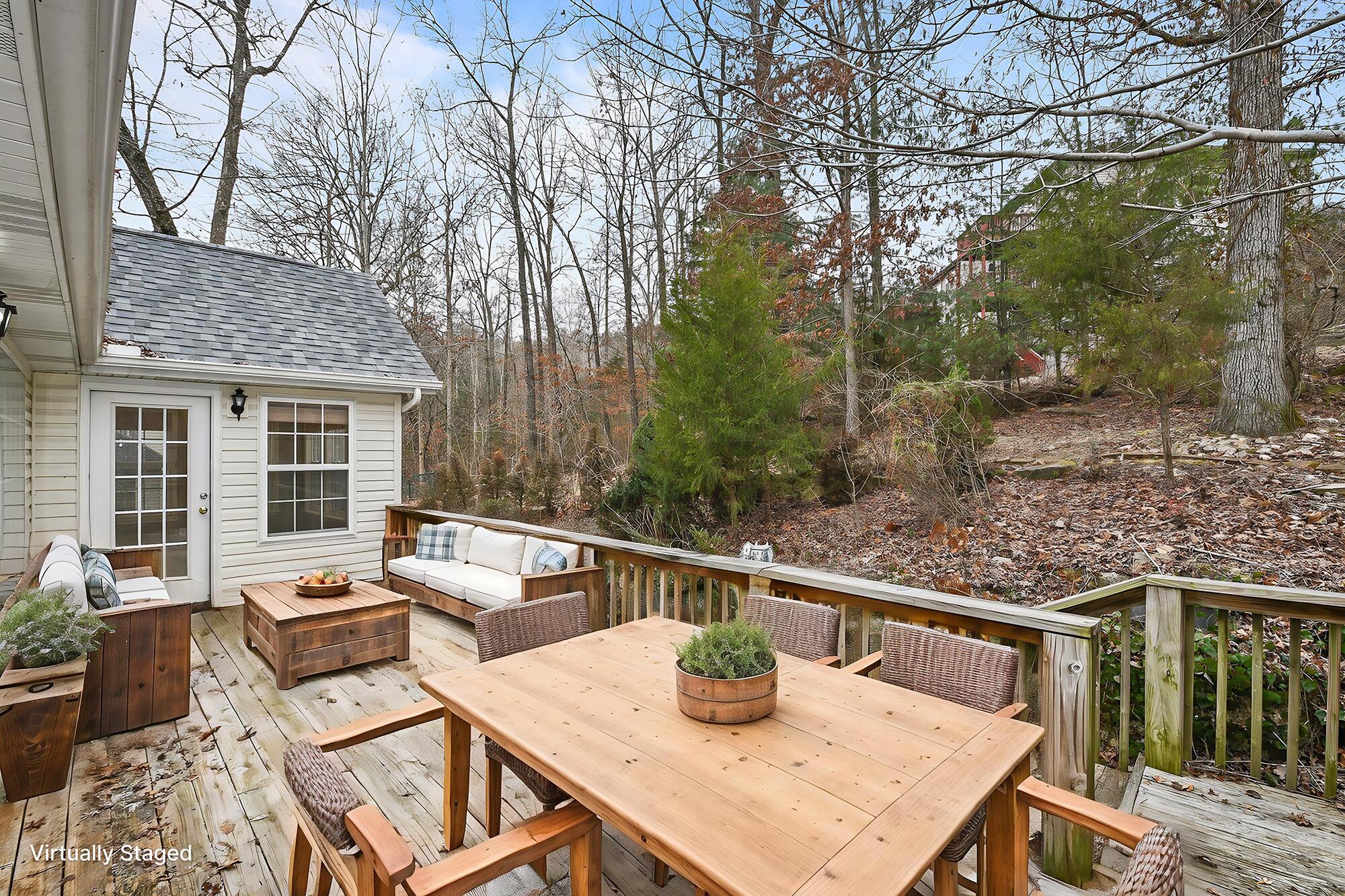 180 Hideaway Street Property Photo 10