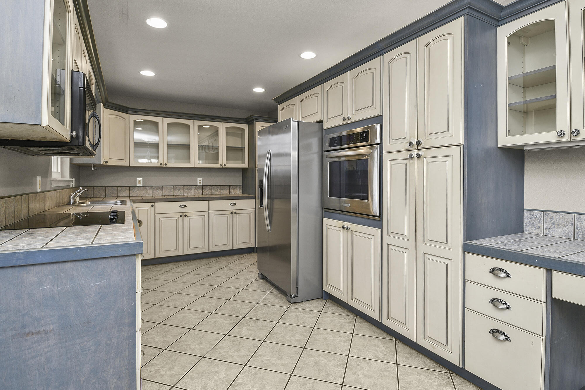 180 Hideaway Street Property Photo 13