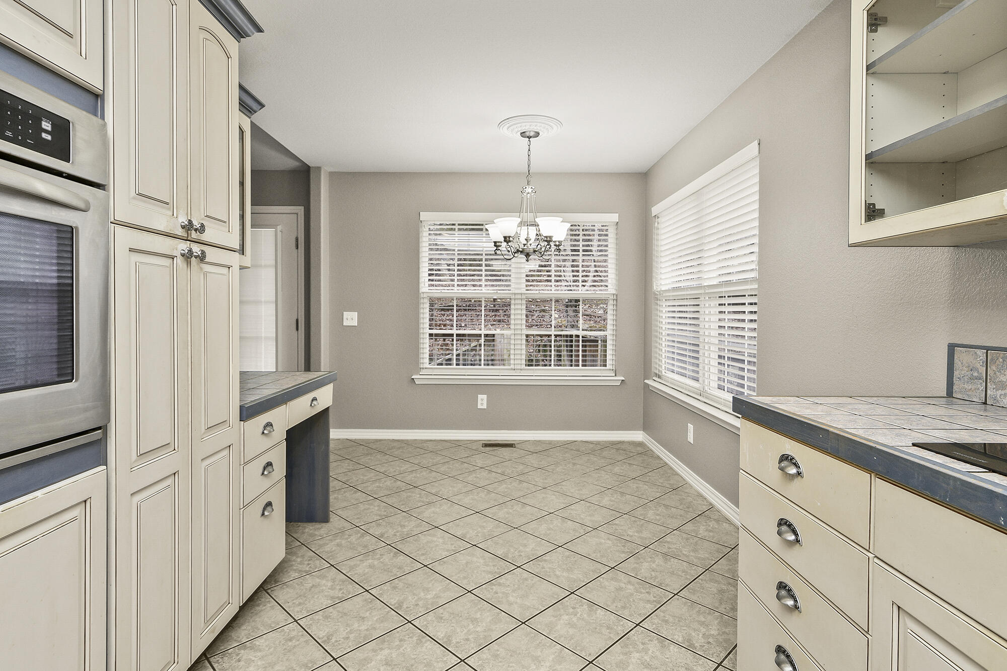180 Hideaway Street Property Photo 16