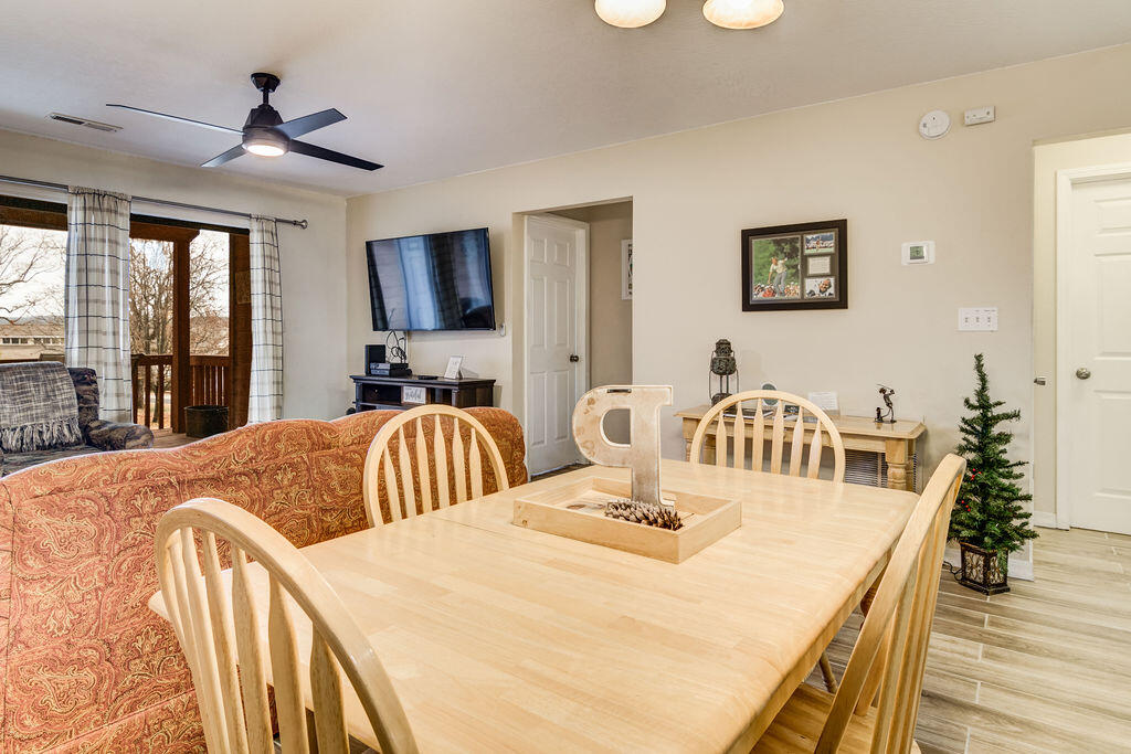 189 Avondale Drive Property Photo 10