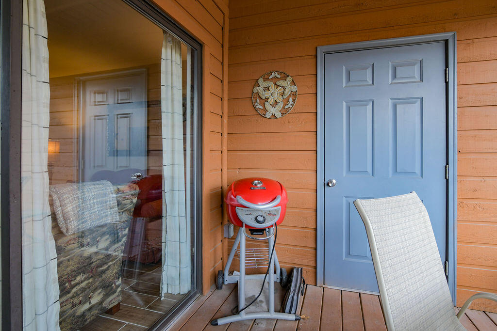 189 Avondale Drive Property Photo 17
