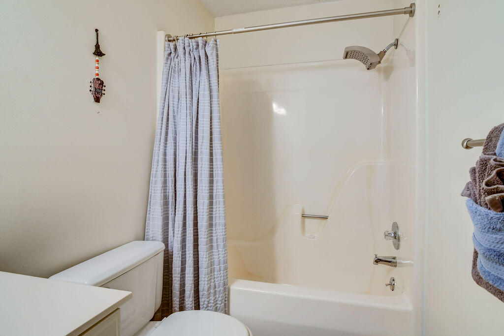 189 Avondale Drive Property Photo 26