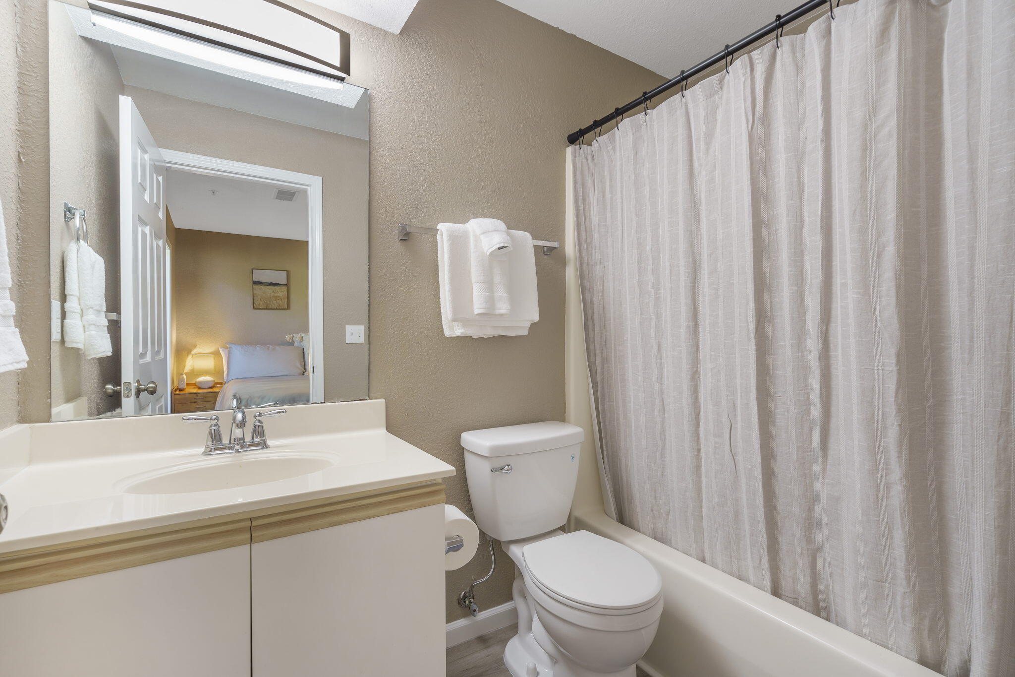 801 Rocky Shores Terrace Property Photo 22