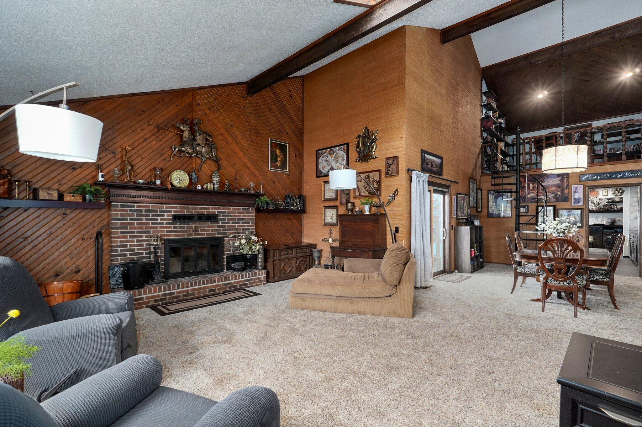 3745 West Maplewood Street Property Photo 15