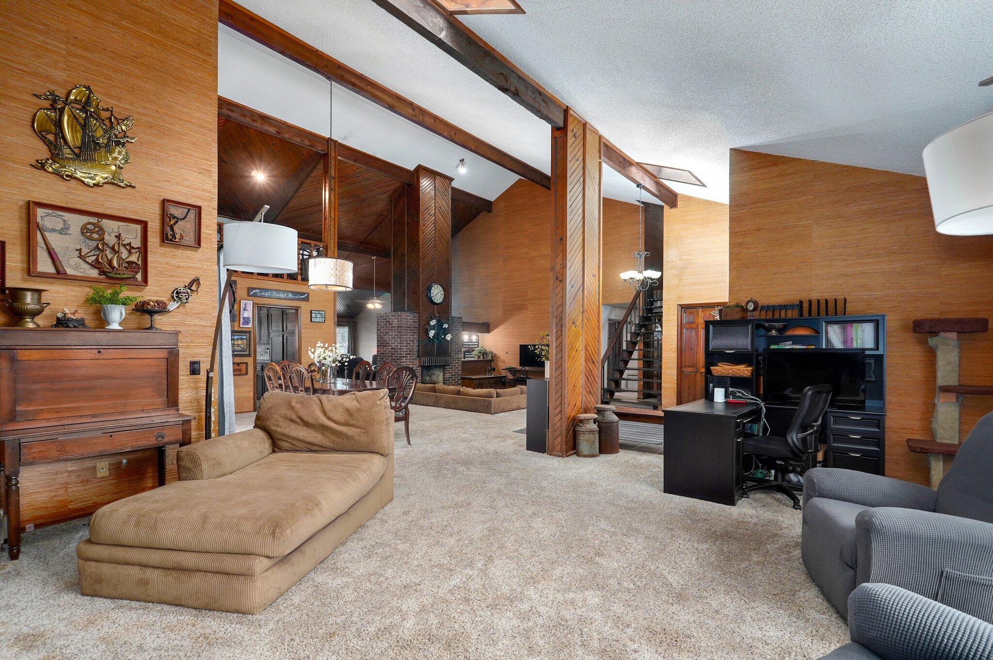 3745 West Maplewood Street Property Photo 16