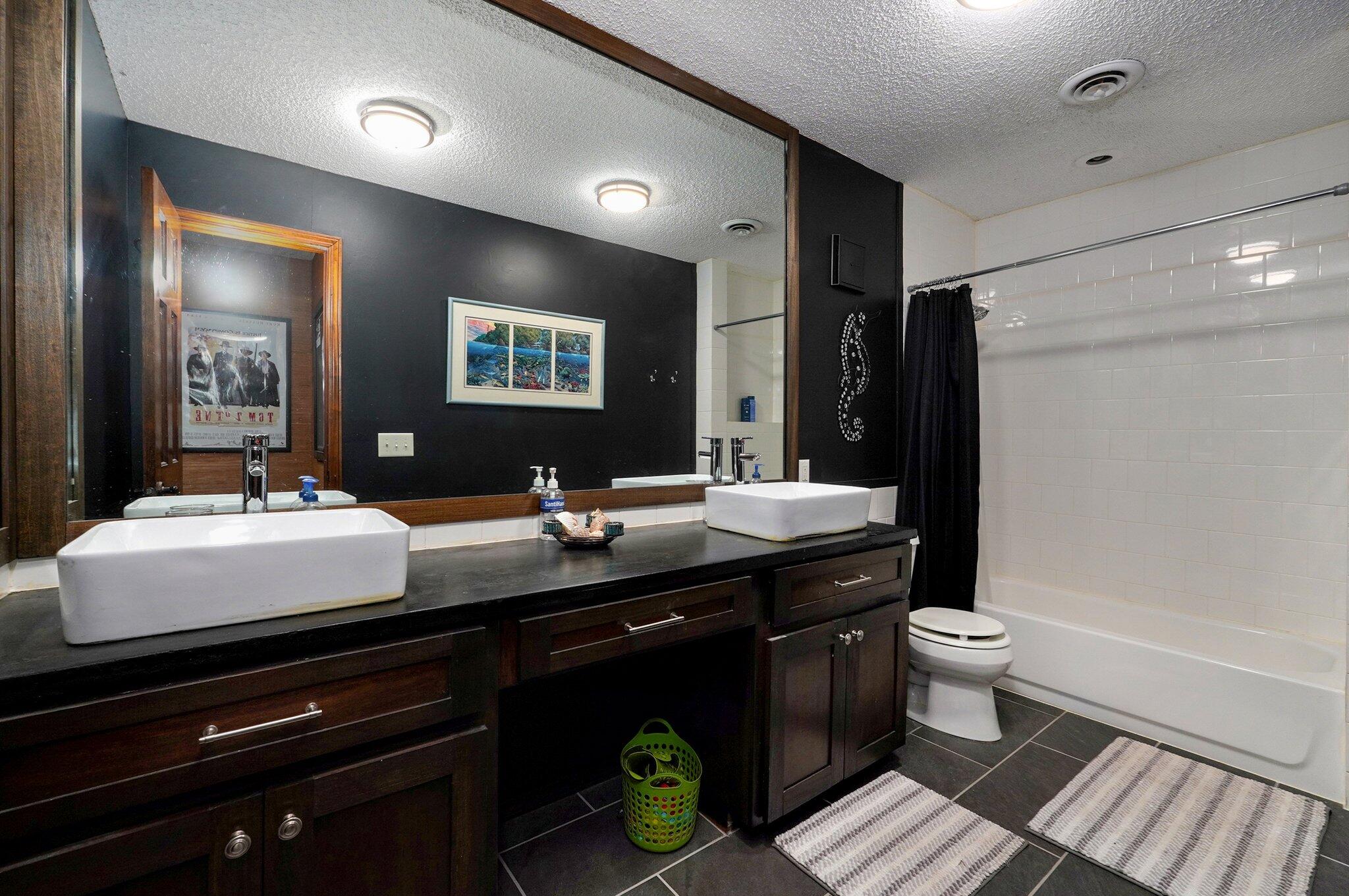 3745 West Maplewood Street Property Photo 49