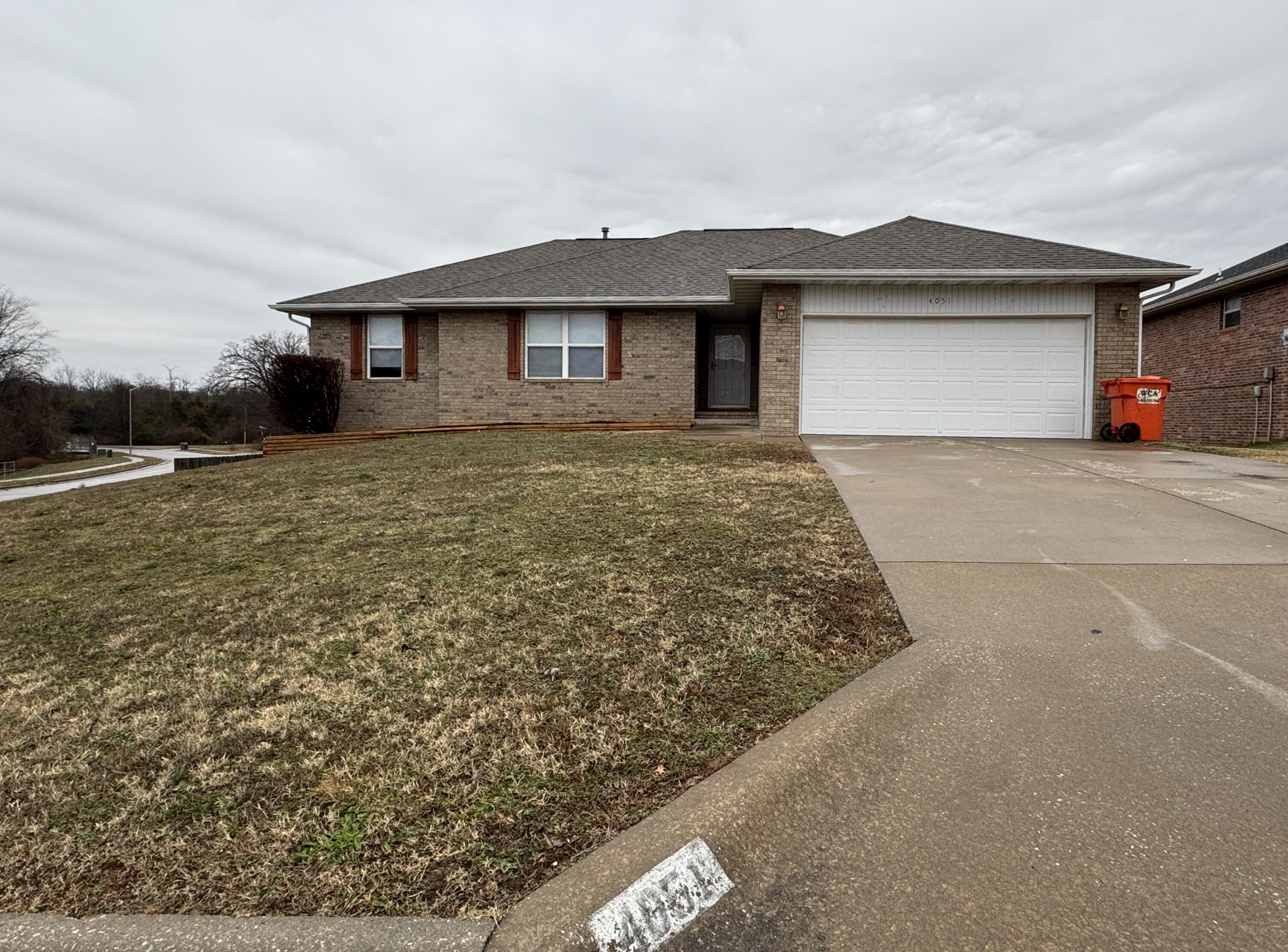 Eagleridge Hts Real Estate Listings Main Image