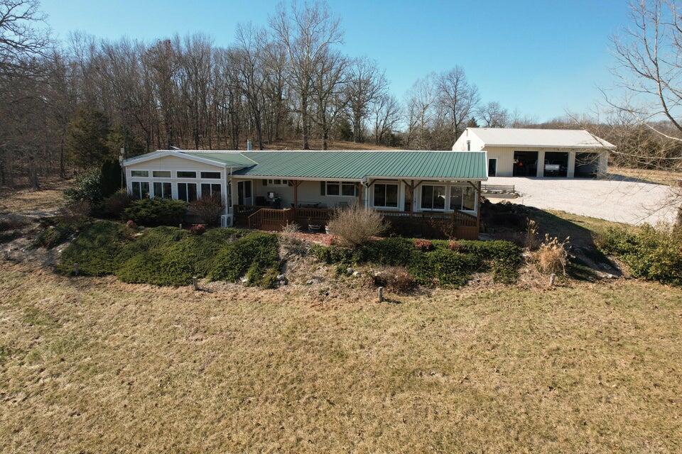 2351 Severs Road Property Photo 4
