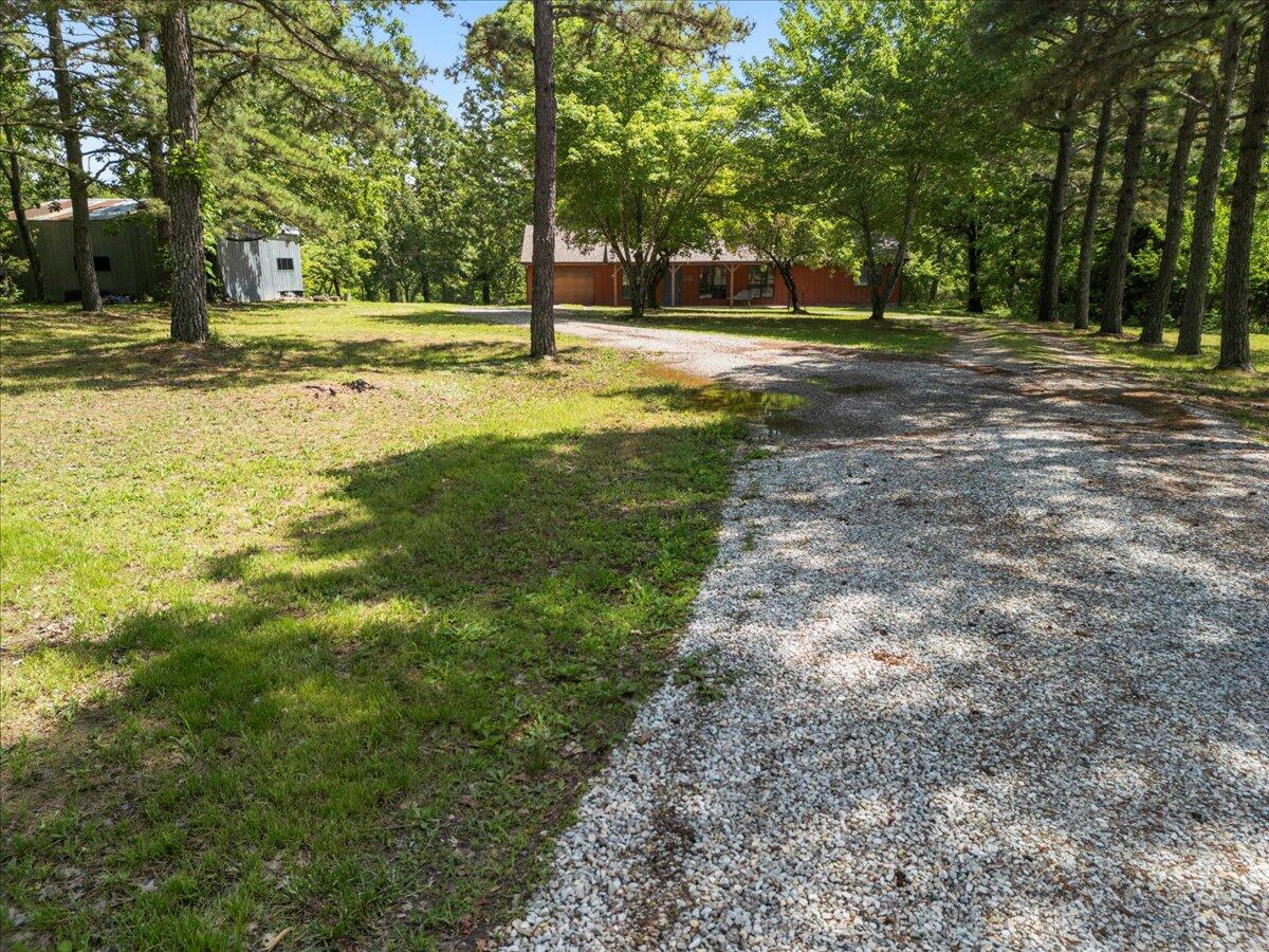 1588 Us Highway 160 Property Photo 3