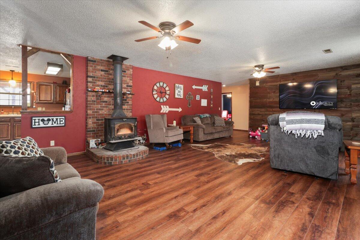 1588 Us Highway 160 Property Photo 6
