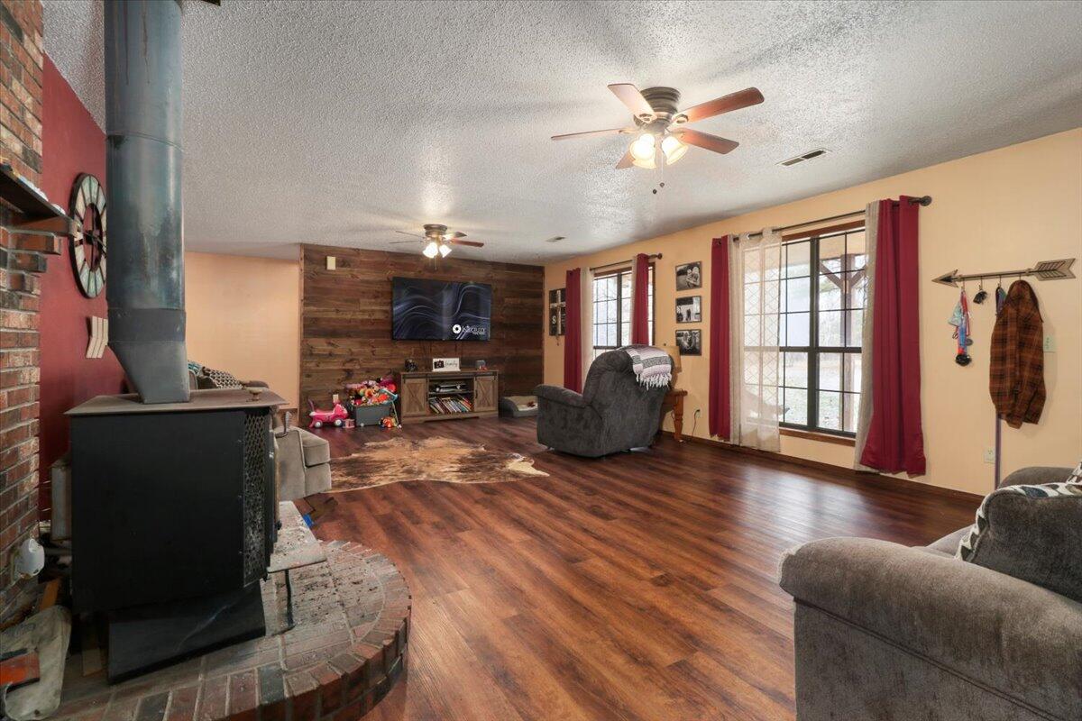 1588 Us Highway 160 Property Photo 7