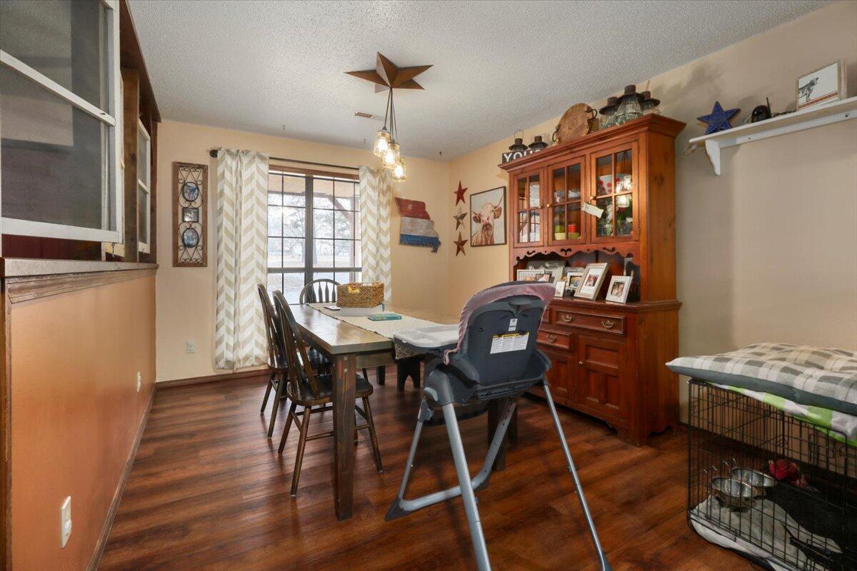 1588 Us Highway 160 Property Photo 9