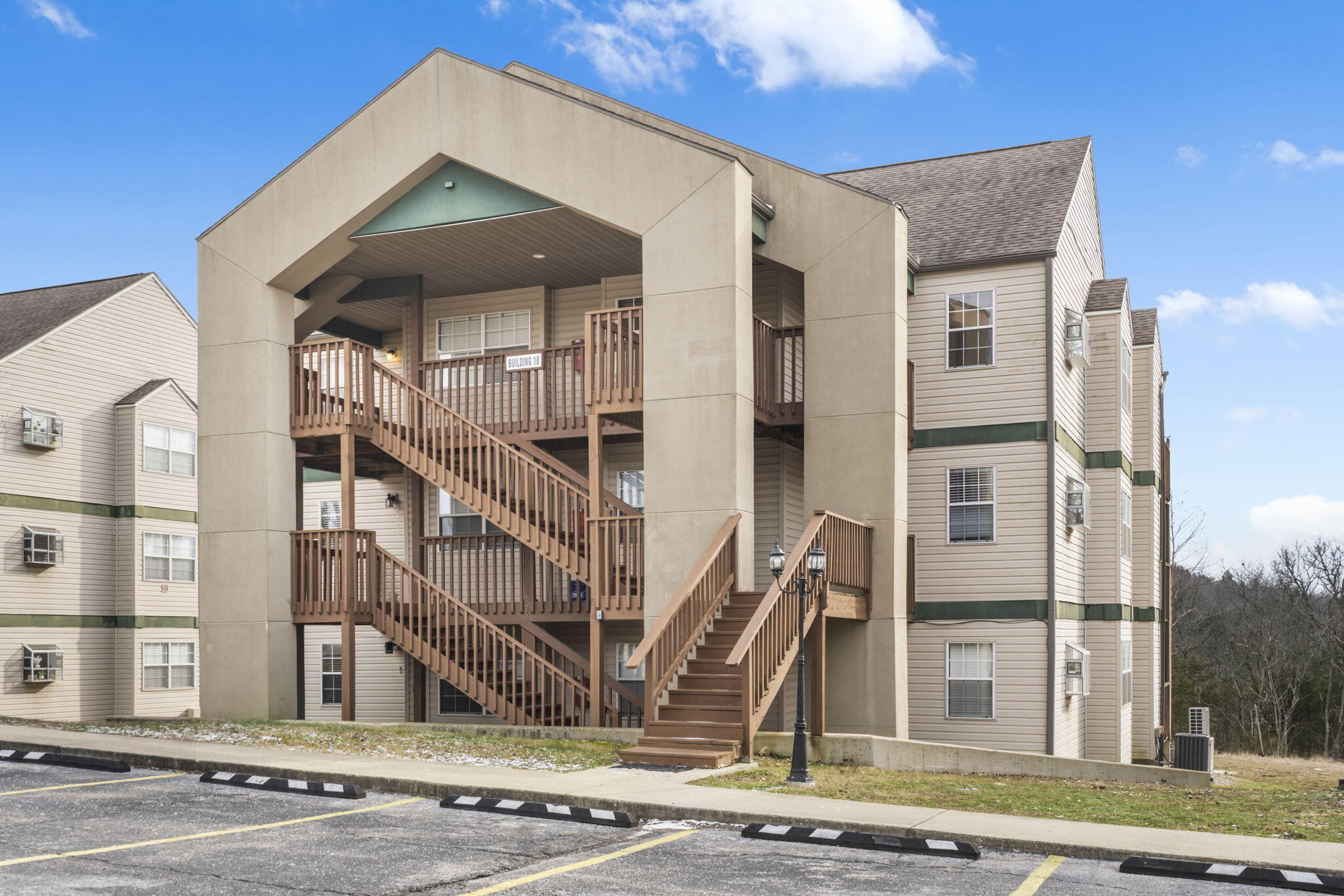 18 Goldfinch Drive 1 Property Photo 8