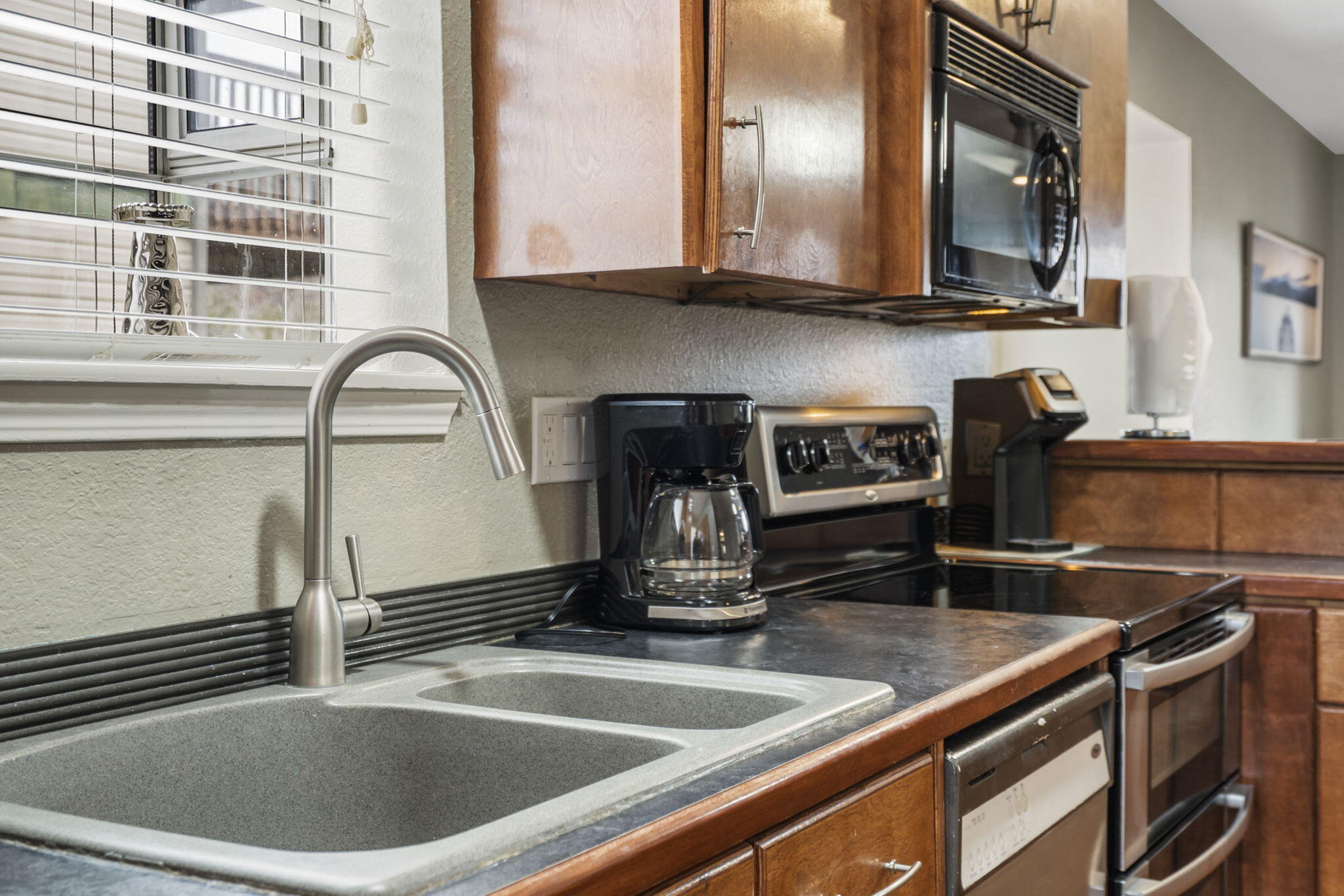 18 Goldfinch Drive Property Photo 13