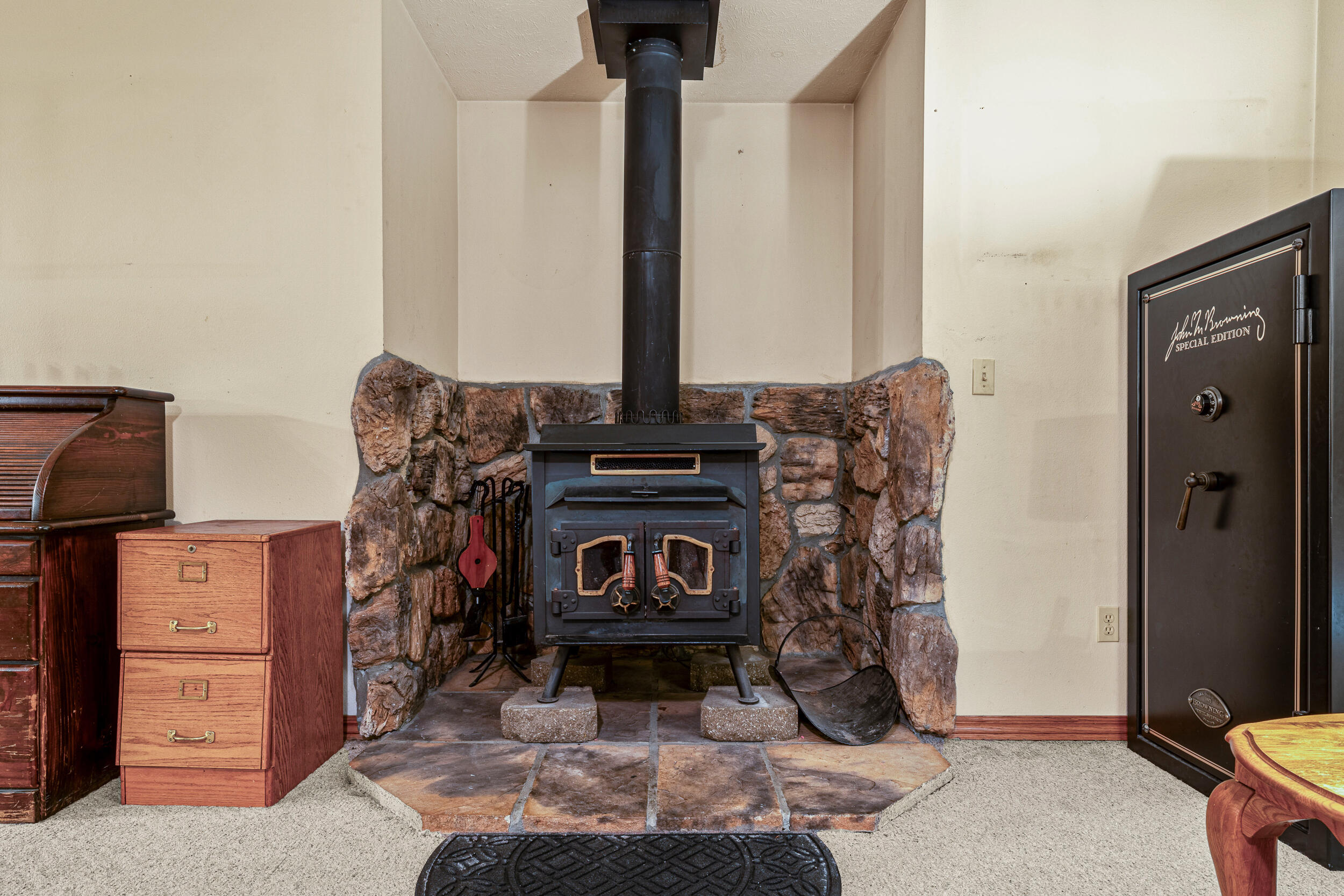 13512 Lawrence 2037 Property Photo 6