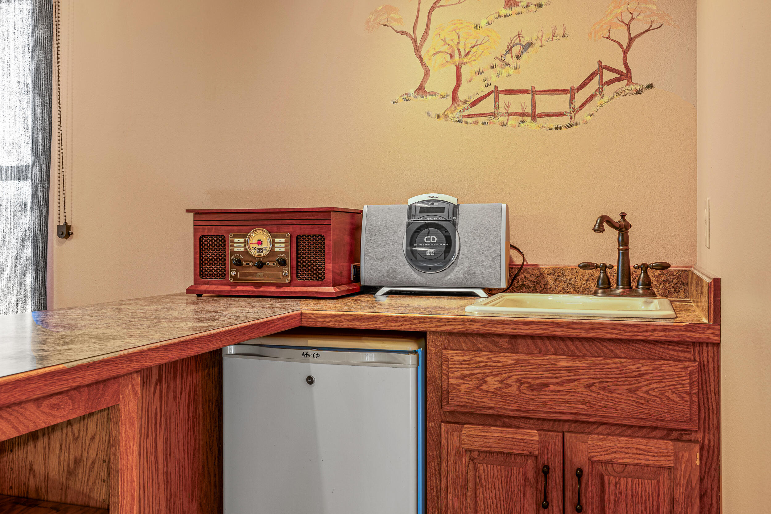 13512 Lawrence 2037 Property Photo 23
