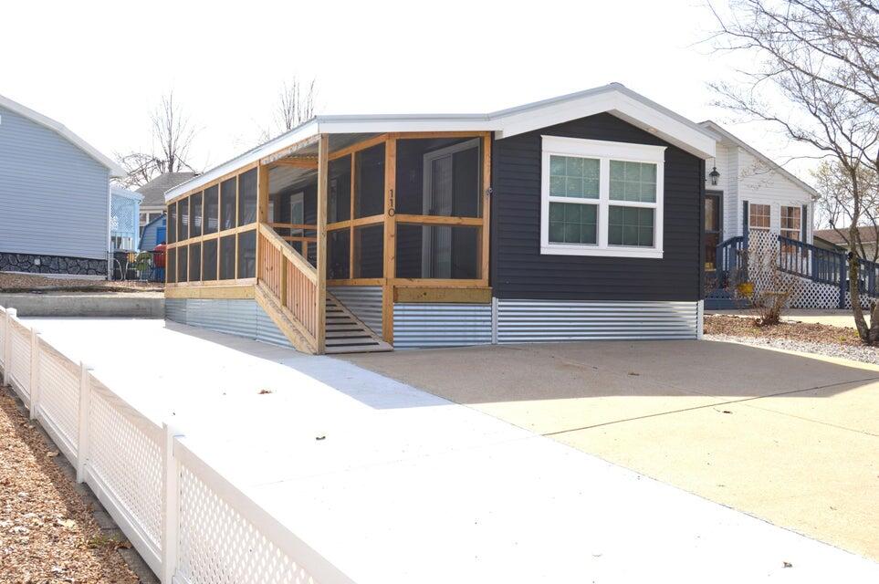 110 Blue Bird Lane Property Photo 2