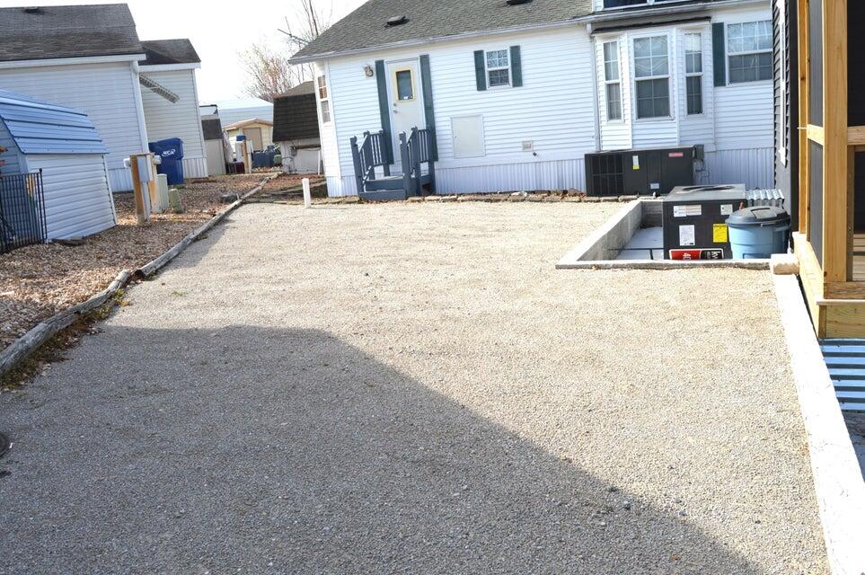 110 Blue Bird Lane Property Photo 14