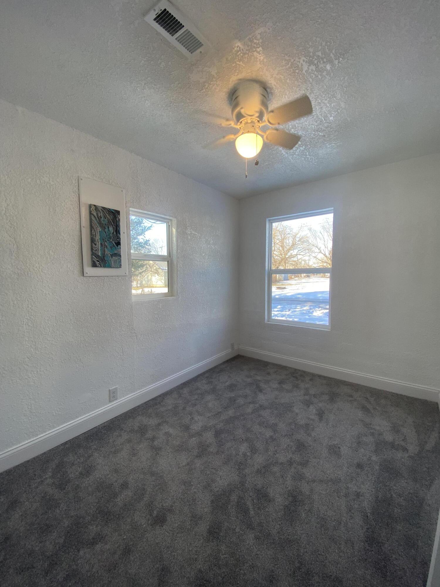 214 East Wilson Street Property Photo 15