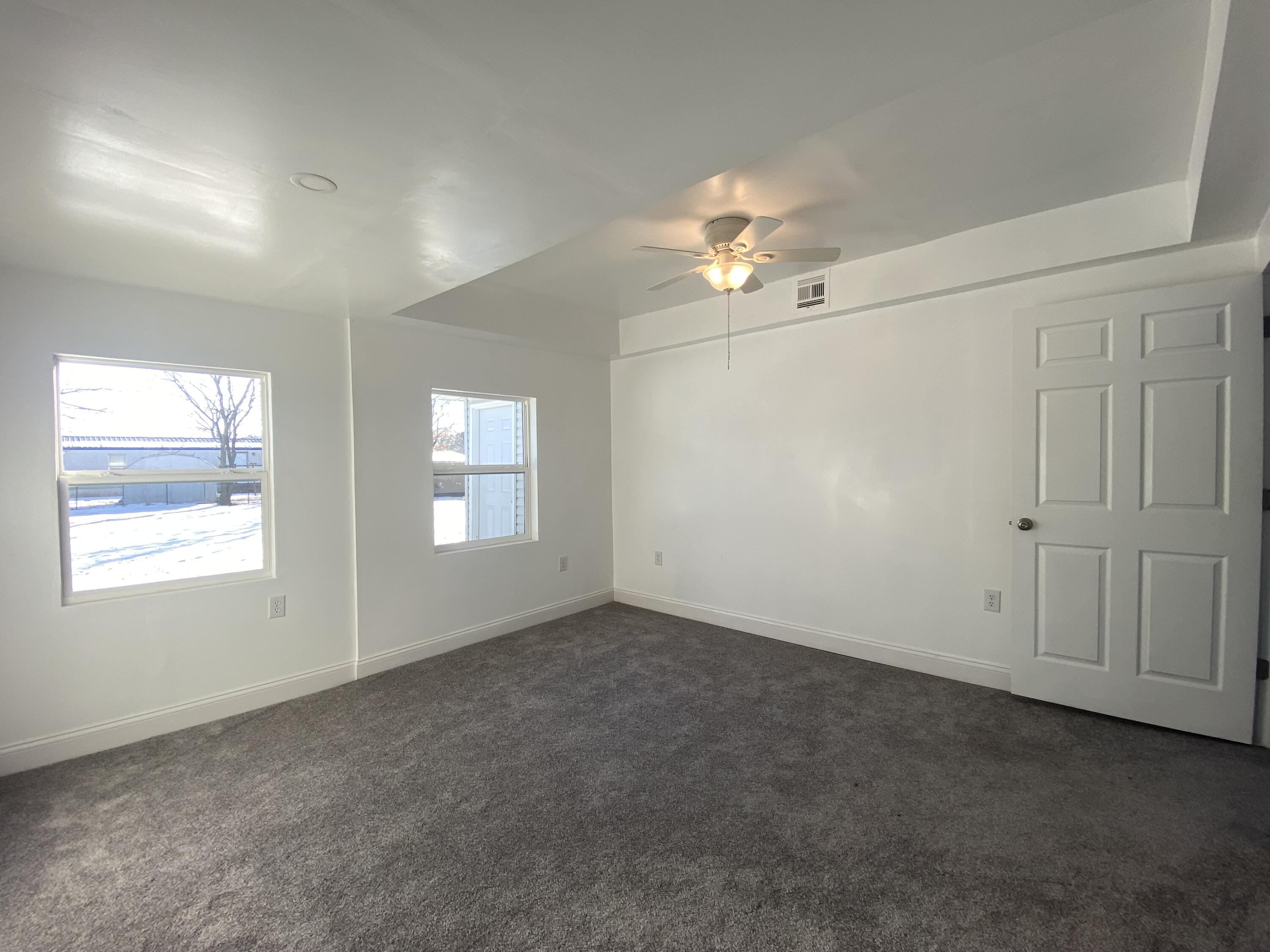 214 East Wilson Street Property Photo 27