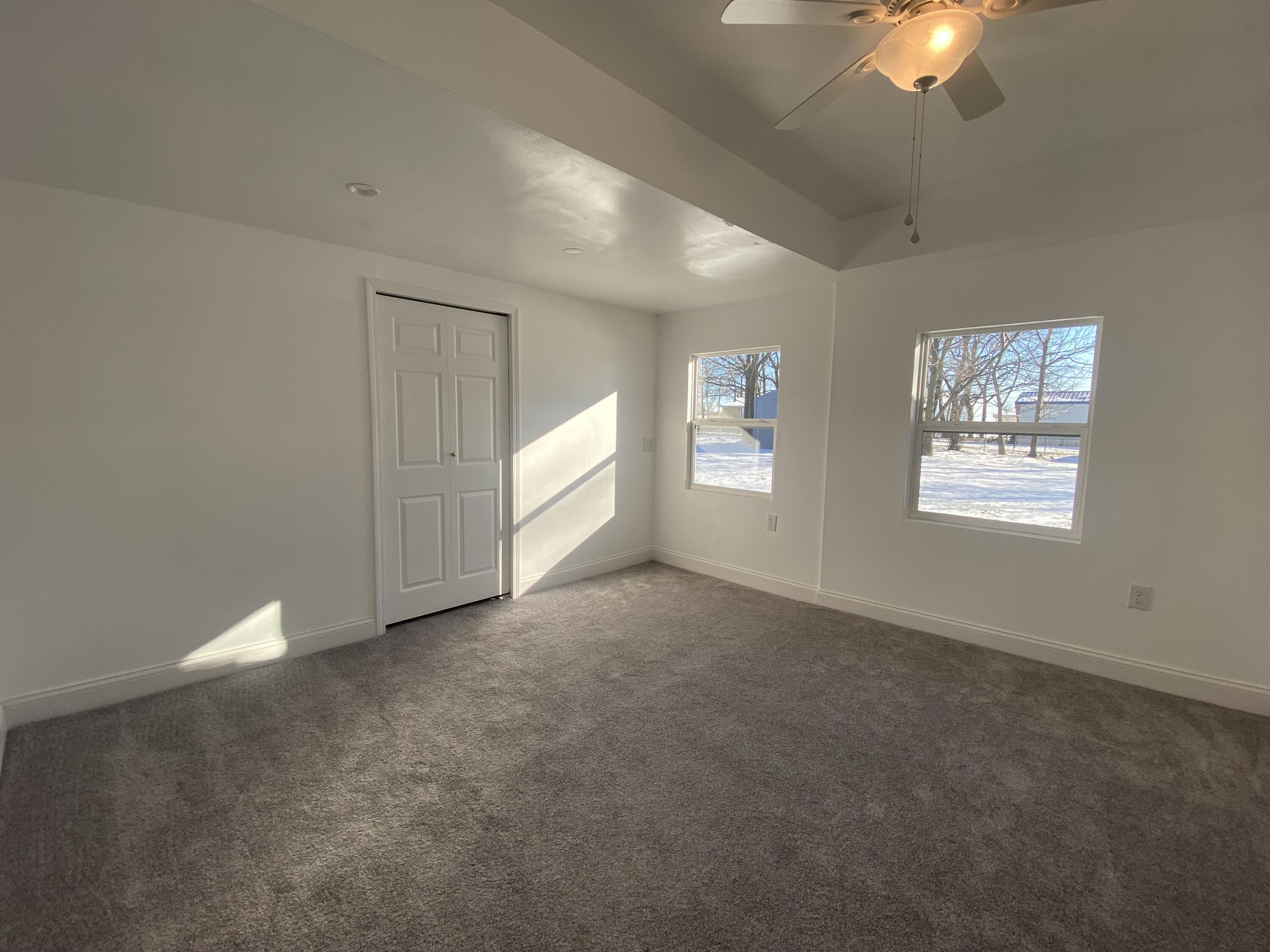 214 East Wilson Street Property Photo 28